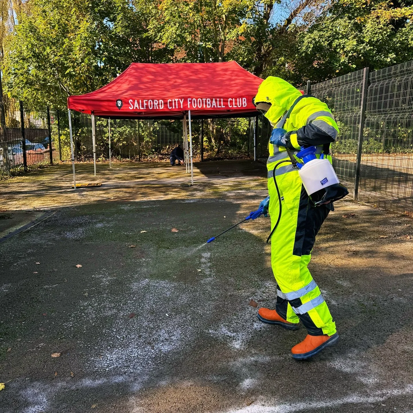 Chemical treatment & Pressure washing 🧼🪣
Total transformation at Salford City Football Club ⚽️
Full Bespoke FM Solutions at www.facilitatedmanagement.com 🔗
#facilitiesmanagement #commercialcleaning #externalmaintenance #fm #manchester #salfo