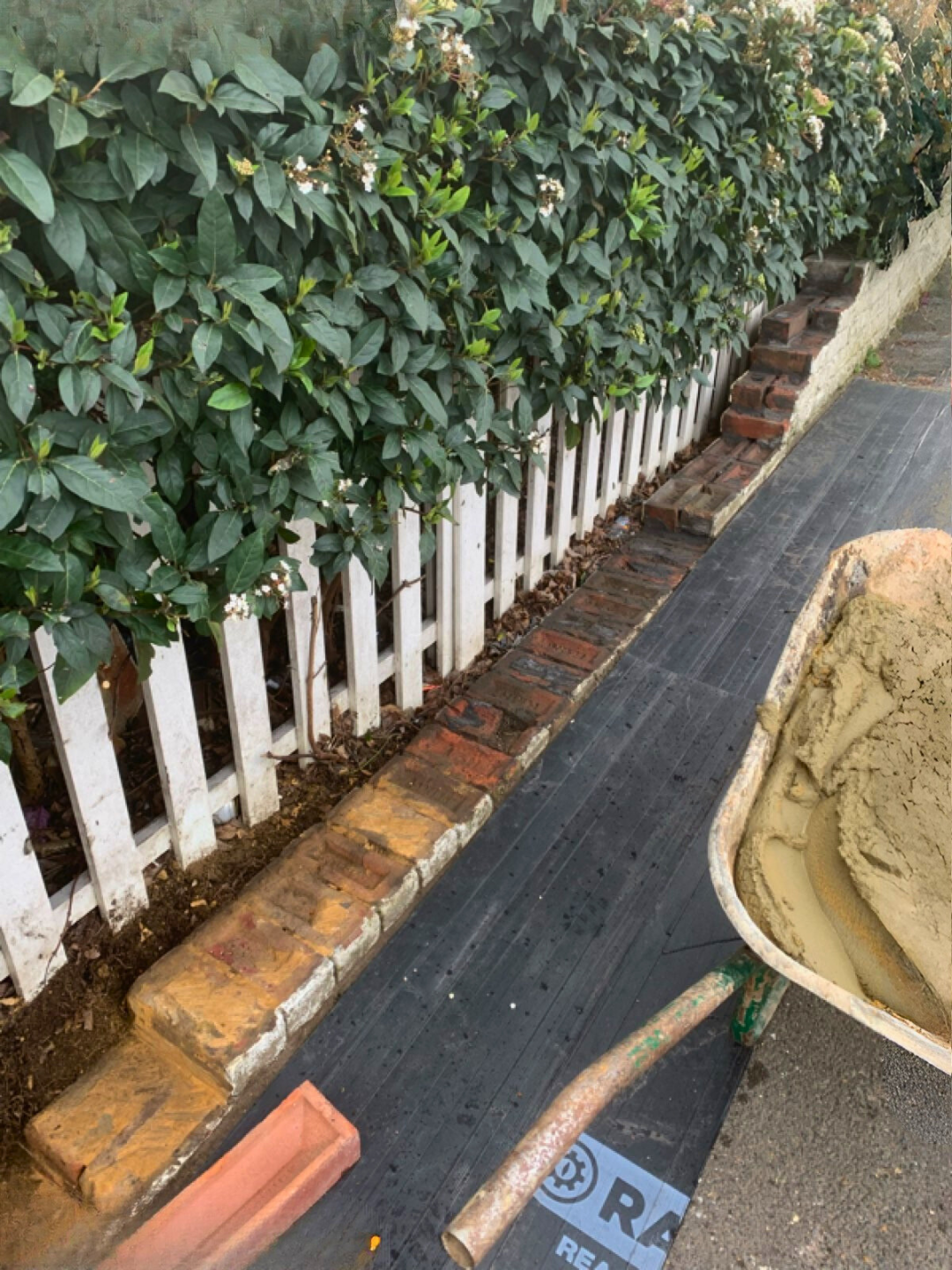 Chessington Boundary Wall 2.png