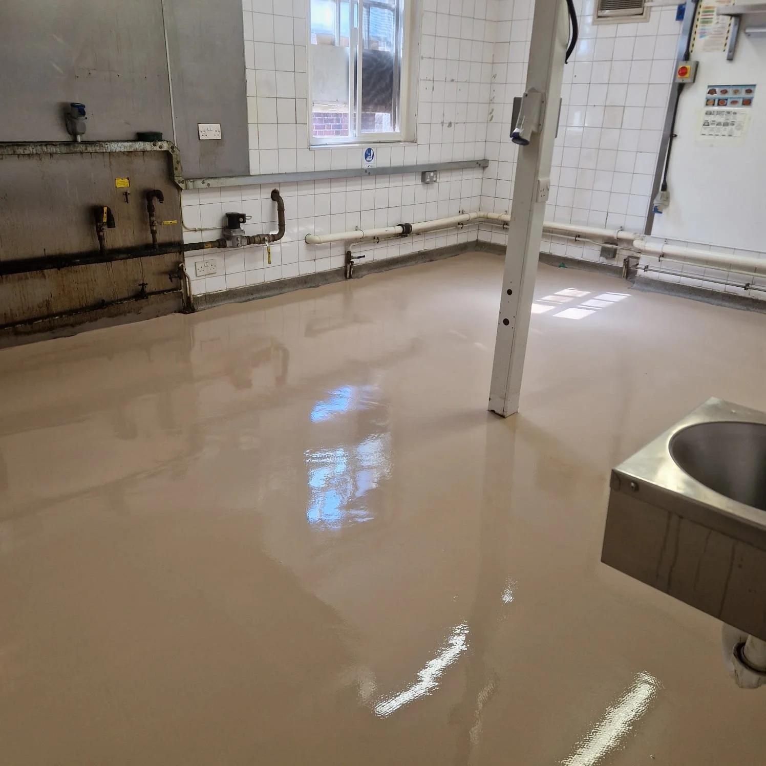 Kitchen pub floor in Sutton