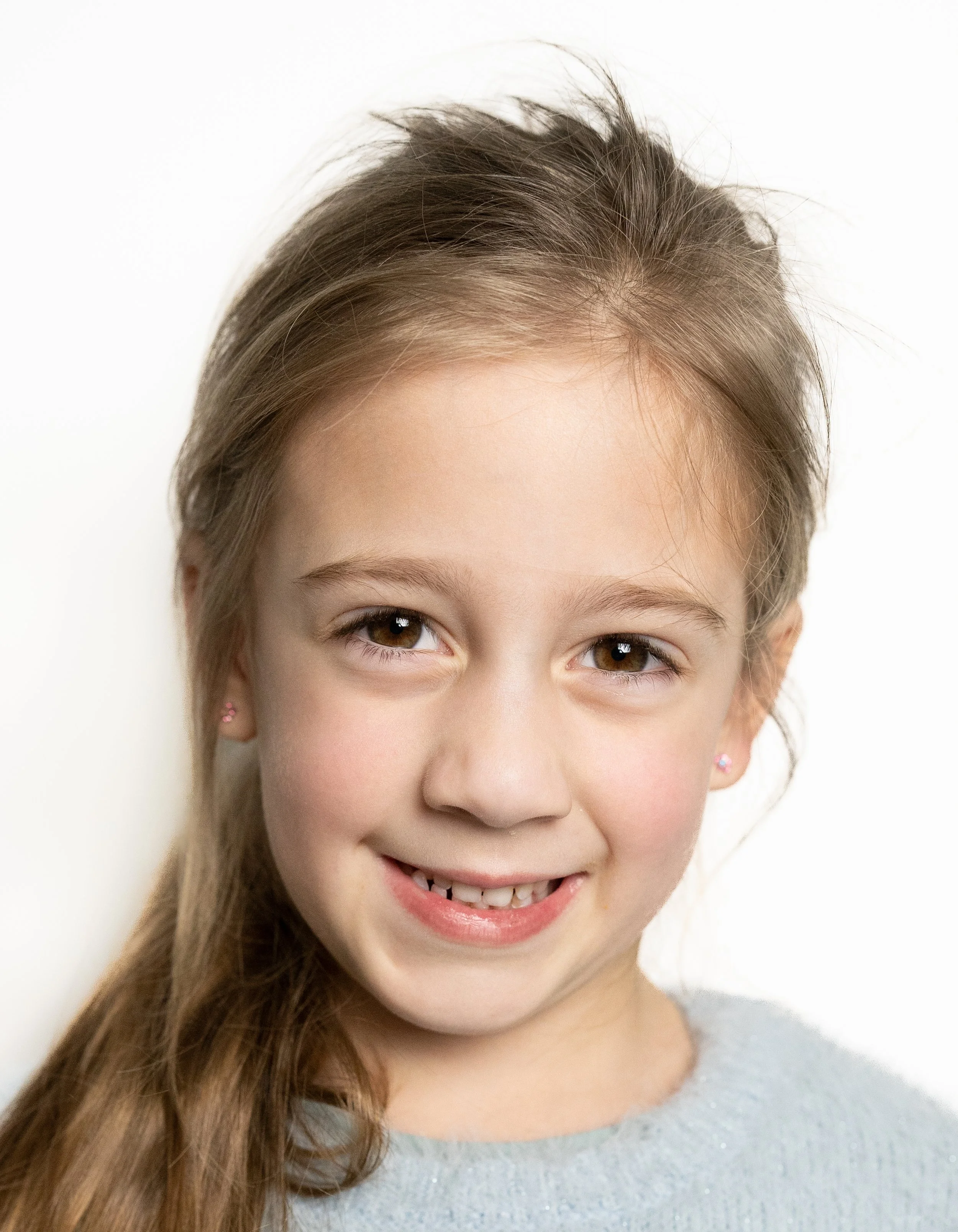 Tixxi_Pasfoto_Millie-1.JPG