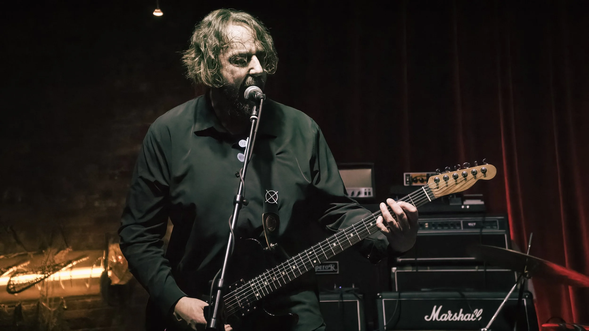 Copy of DSC08284-DeNoiseAI-severe-noise.jpg