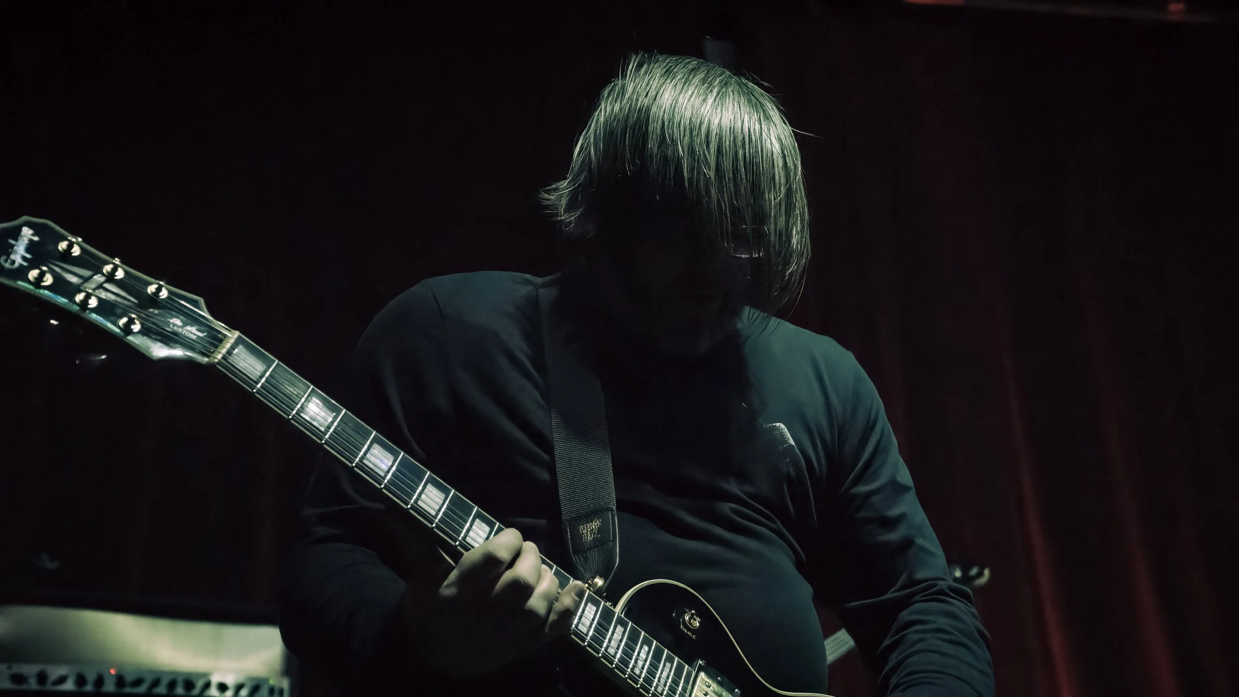 Copy of DSC08424-DeNoiseAI-severe-noise.jpg