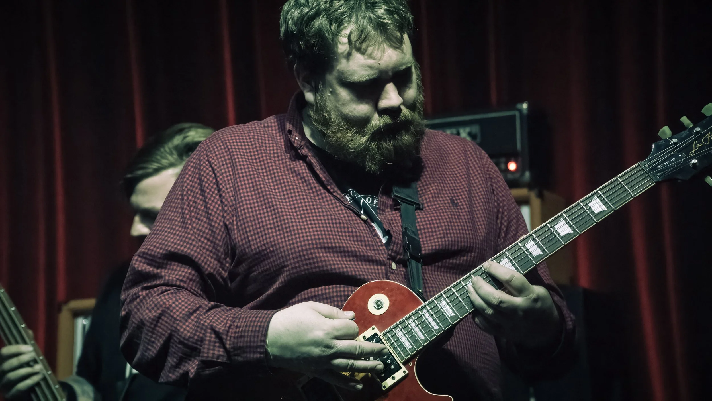 Copy of DSC08373-DeNoiseAI-severe-noise.jpg