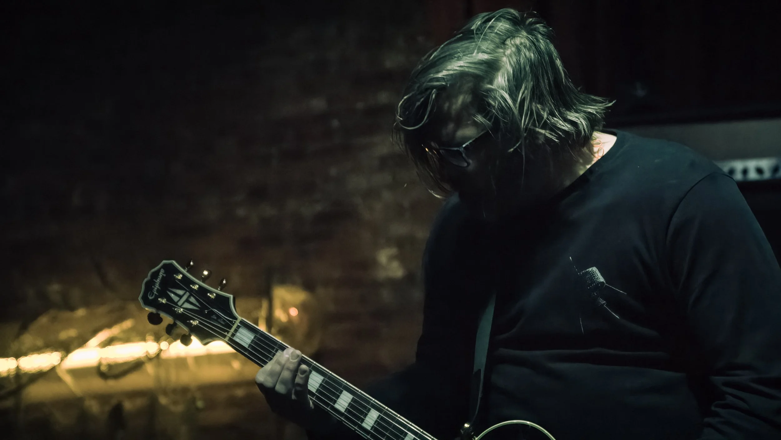 Copy of DSC08333-DeNoiseAI-severe-noise.jpg