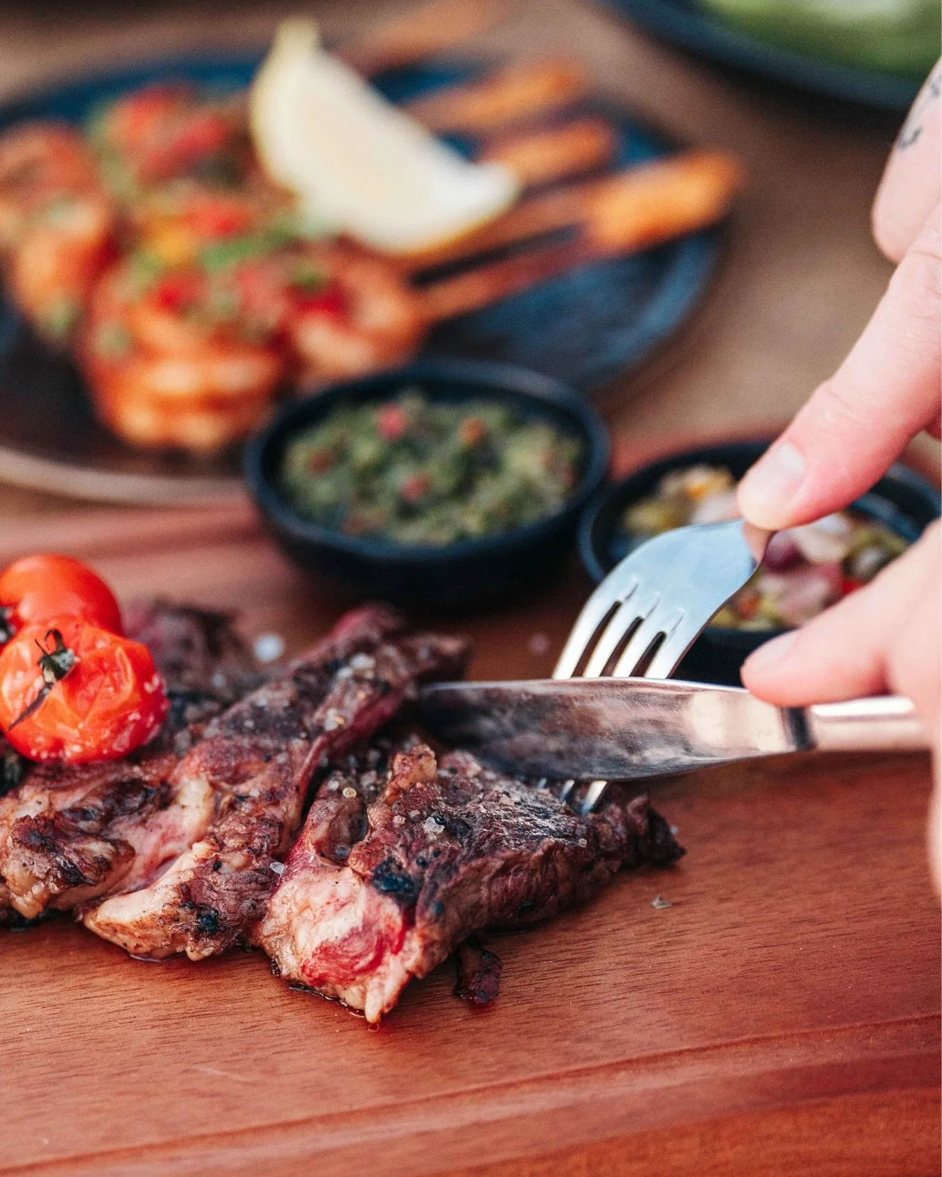 Juicy, tender and grilled just right. That first bite? You’ll remember it.
#shareddining #tintobarycocina #janthielbeach