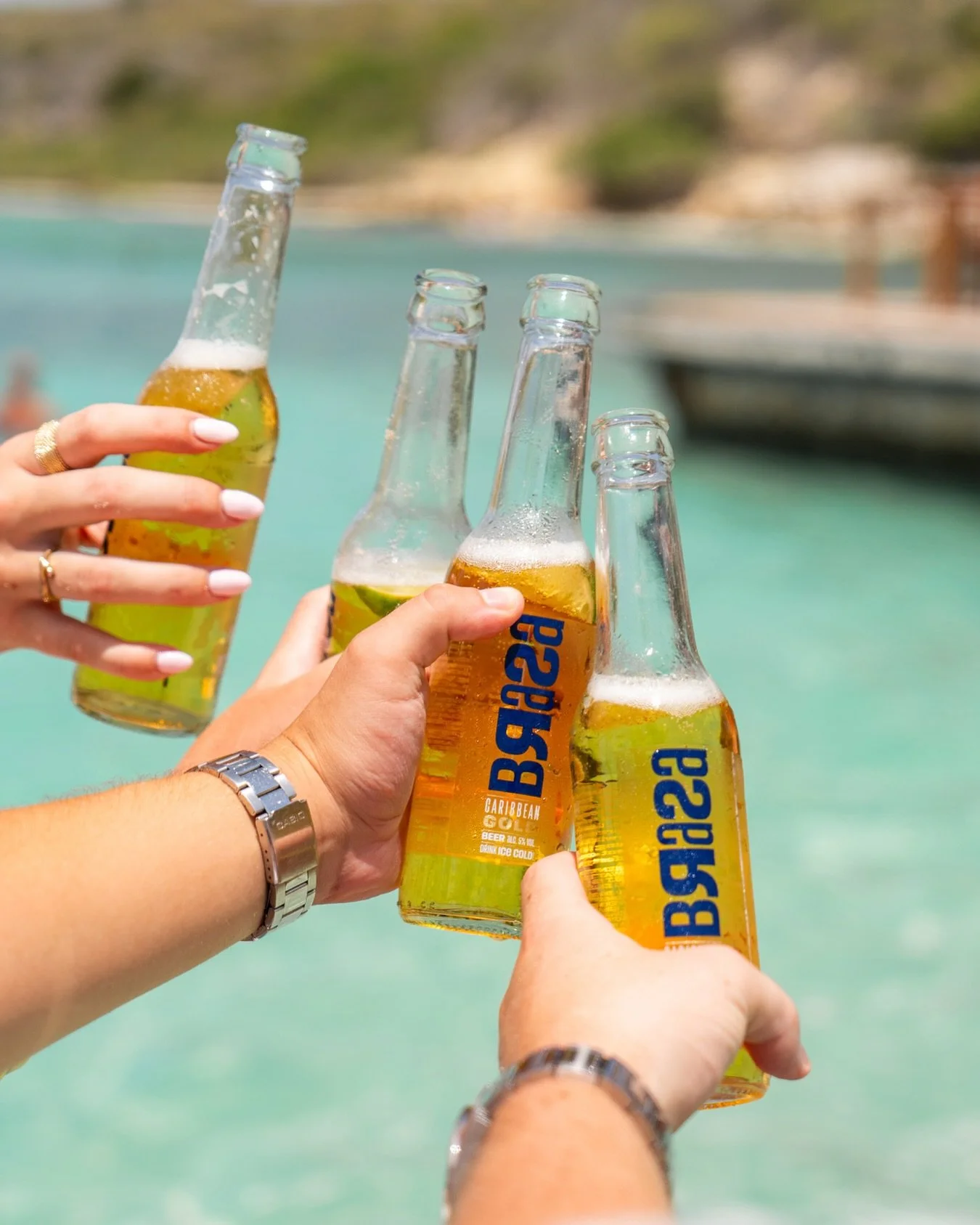 Golden hour at Zanzibar meets golden beer.
 #curacaoisland #curacao #beachlife #restaurant #beach #lifeisbetteronthebeach #dushi #brasabeer #zanzibarcuracao #janthielbeach #zanzibarbeach