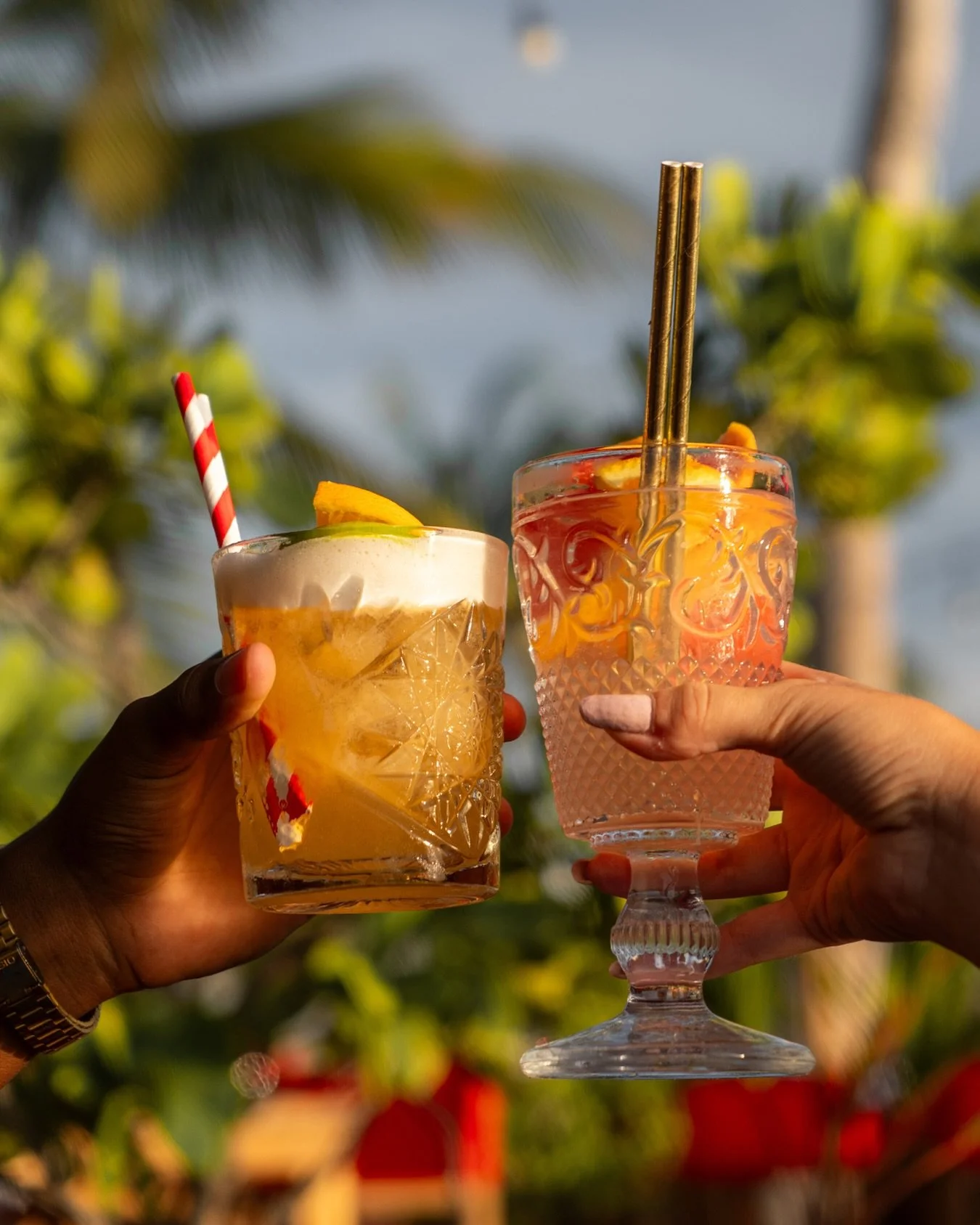 Made for moments that taste like summer.

#shareddining #tintobarycocina #janthielbeach