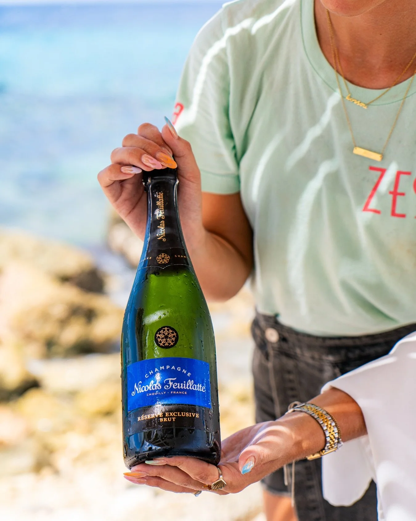 This is your sign to treat yourself at Zest.

#beachsunset #oceanview #janthielbeach #curacao #beachlife #restaurant #beach #lifeisbetteronthebeach #dushi #zestcuracao #zestbeachcafe