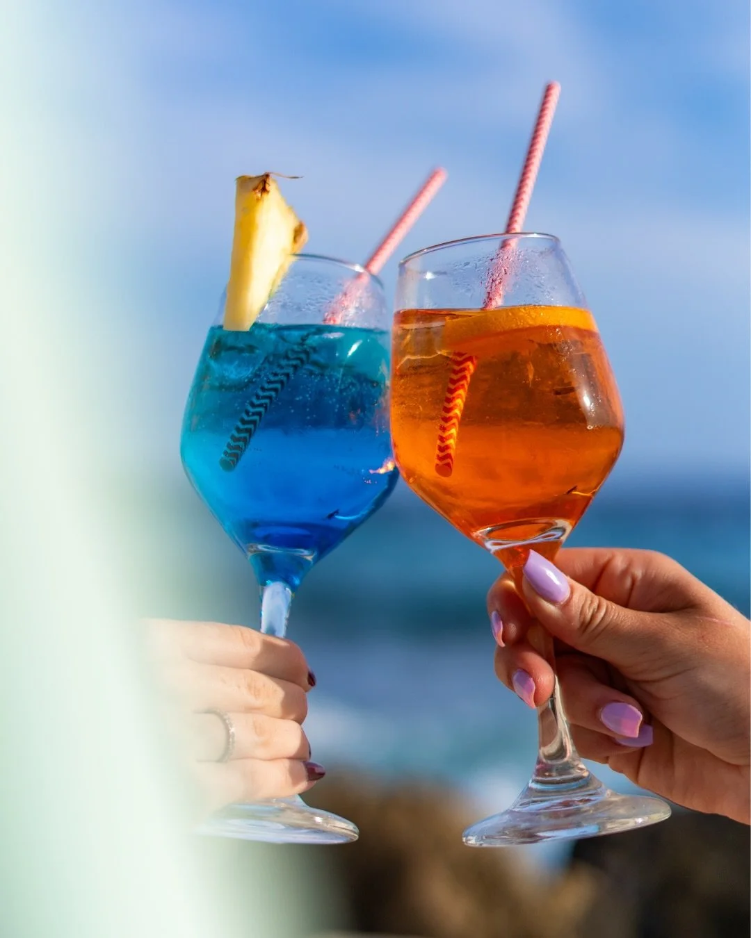 Already dreaming of this?
Spritz Happy Hour is back this Friday. And you&rsquo;re invited!

#beachsunset #oceanview #janthielbeach #curacao #beachlife #restaurant #beach #lifeisbetteronthebeach #dushi #zestcuracao #zestbeachcafe