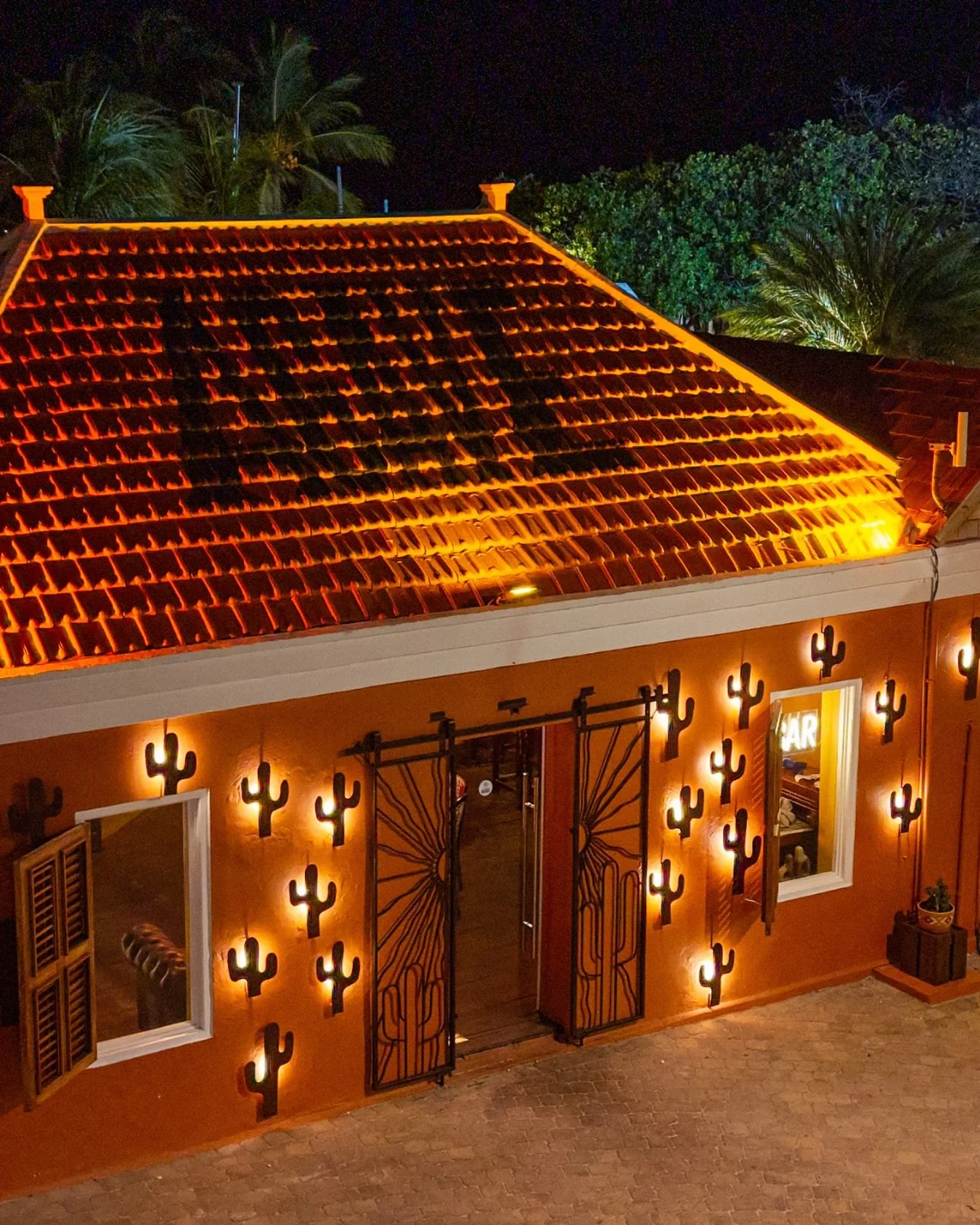 This is where unforgettable nights begin. Are you joining us?

#AgaveCuracao #TasteOfMexico #JanThielBeach
