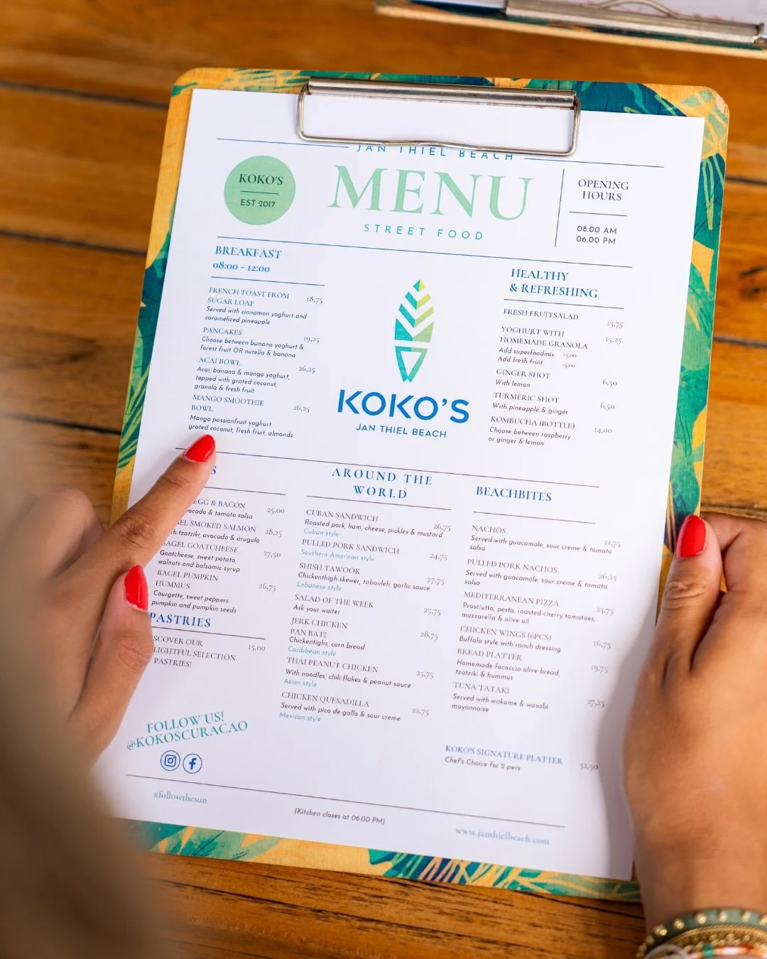 The hardest choice you&rsquo;ll make today: what to order first.

#oceanview #sunandsand #janthiel