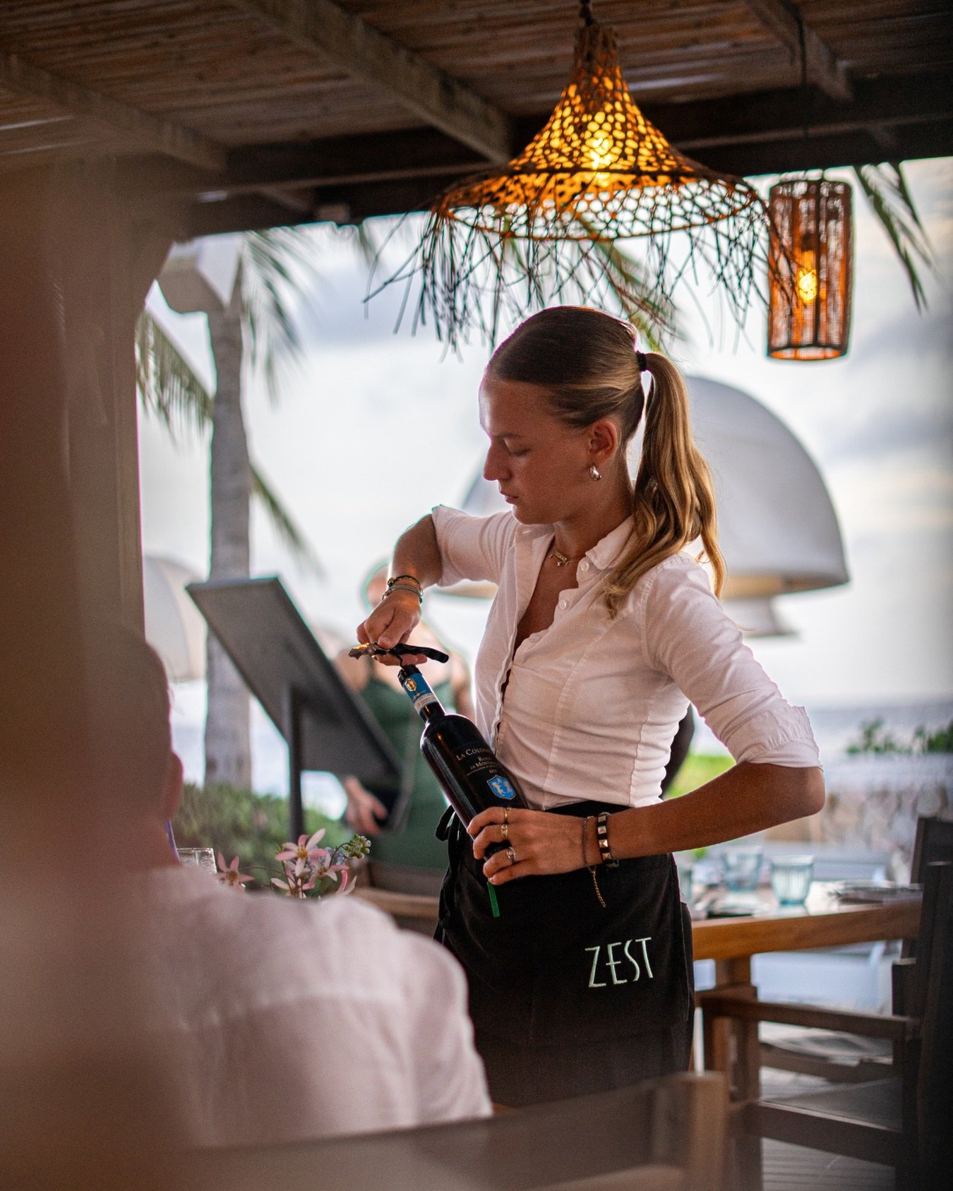 Menu in hand, sunset in sight... let the night begin.

#dinner #curacaoisland #curacao