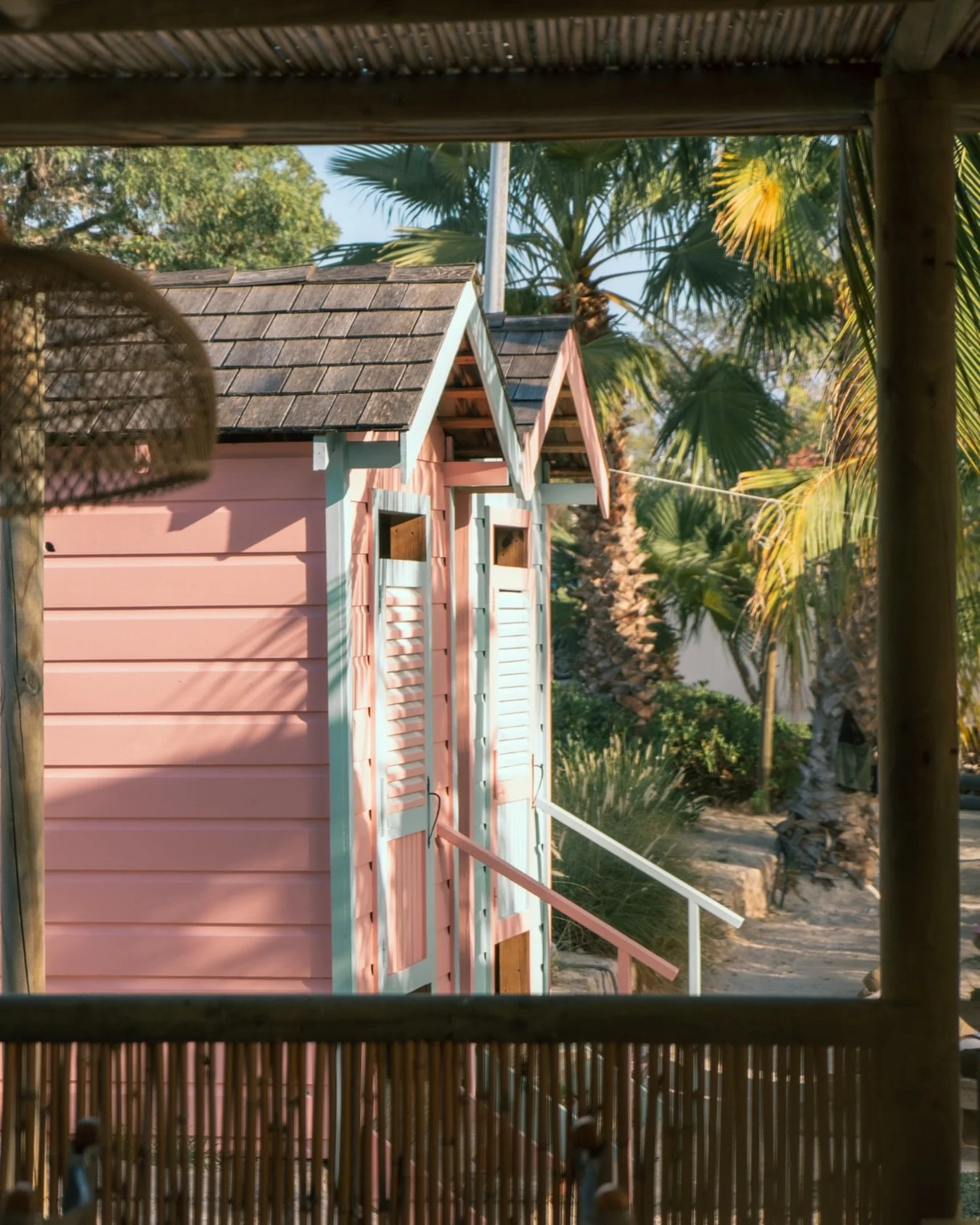 If you know Koko&rsquo;s, you know this spot!

#oceanview #sunandsand #janthiel #kokoscuracao #relaxedatthebeach