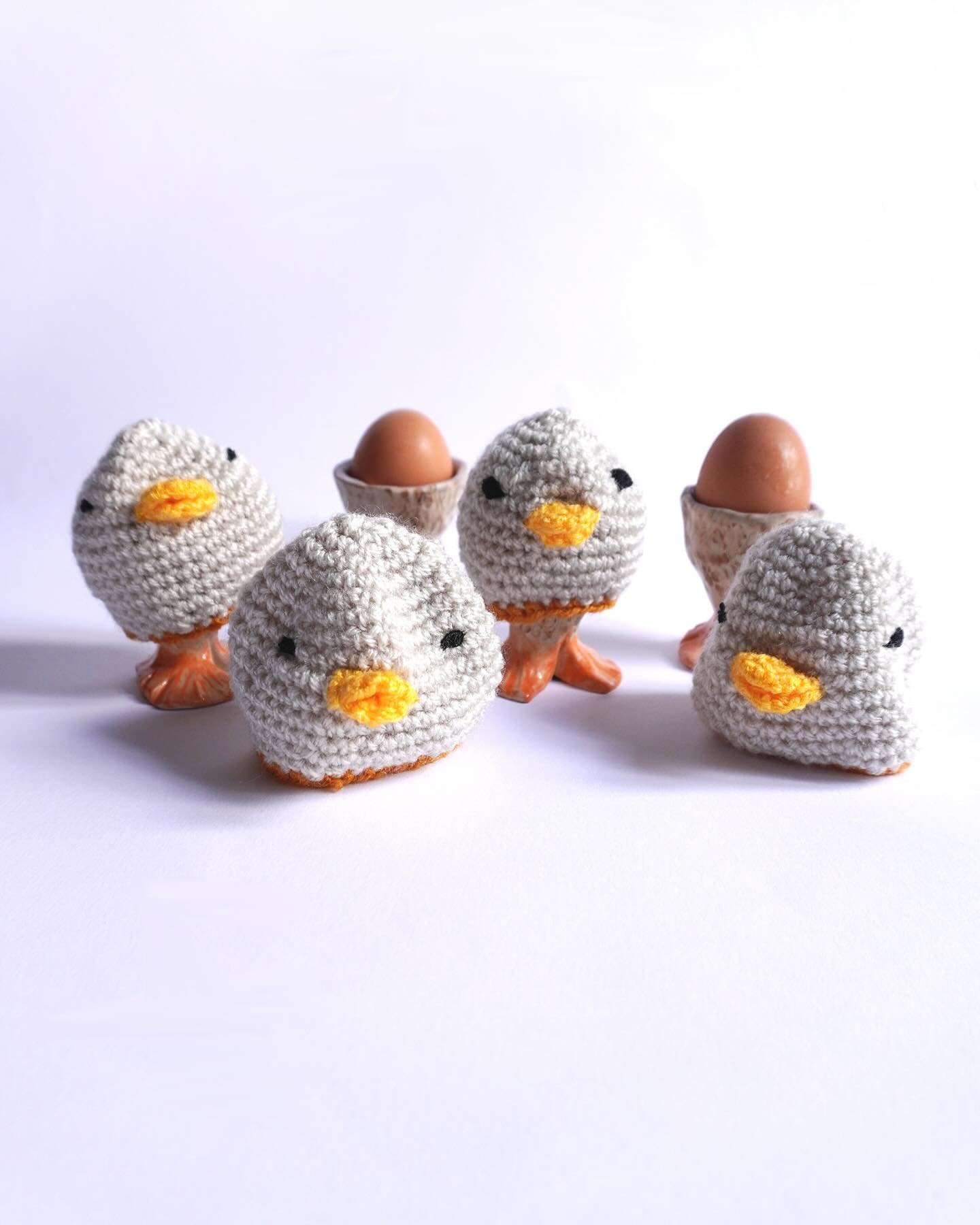 Desde hoy pode&iacute;s encontrar las hueveras patitos en la web de la Srta.Aster. 

#srtaaster #evavazquezabraham #hueveritas #eggcozy #eggcozyknitting #eggcozycrochet #ducksofinstagram #kitchendecor