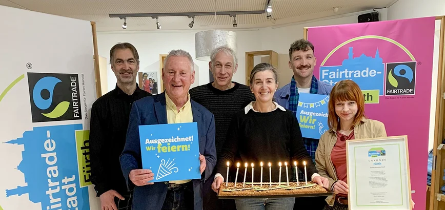 Rainbow Turtle, from Refrewshire, Paisley, joins to celebrate their twin Fürth’s 10 years as a fair trade city in 2026.