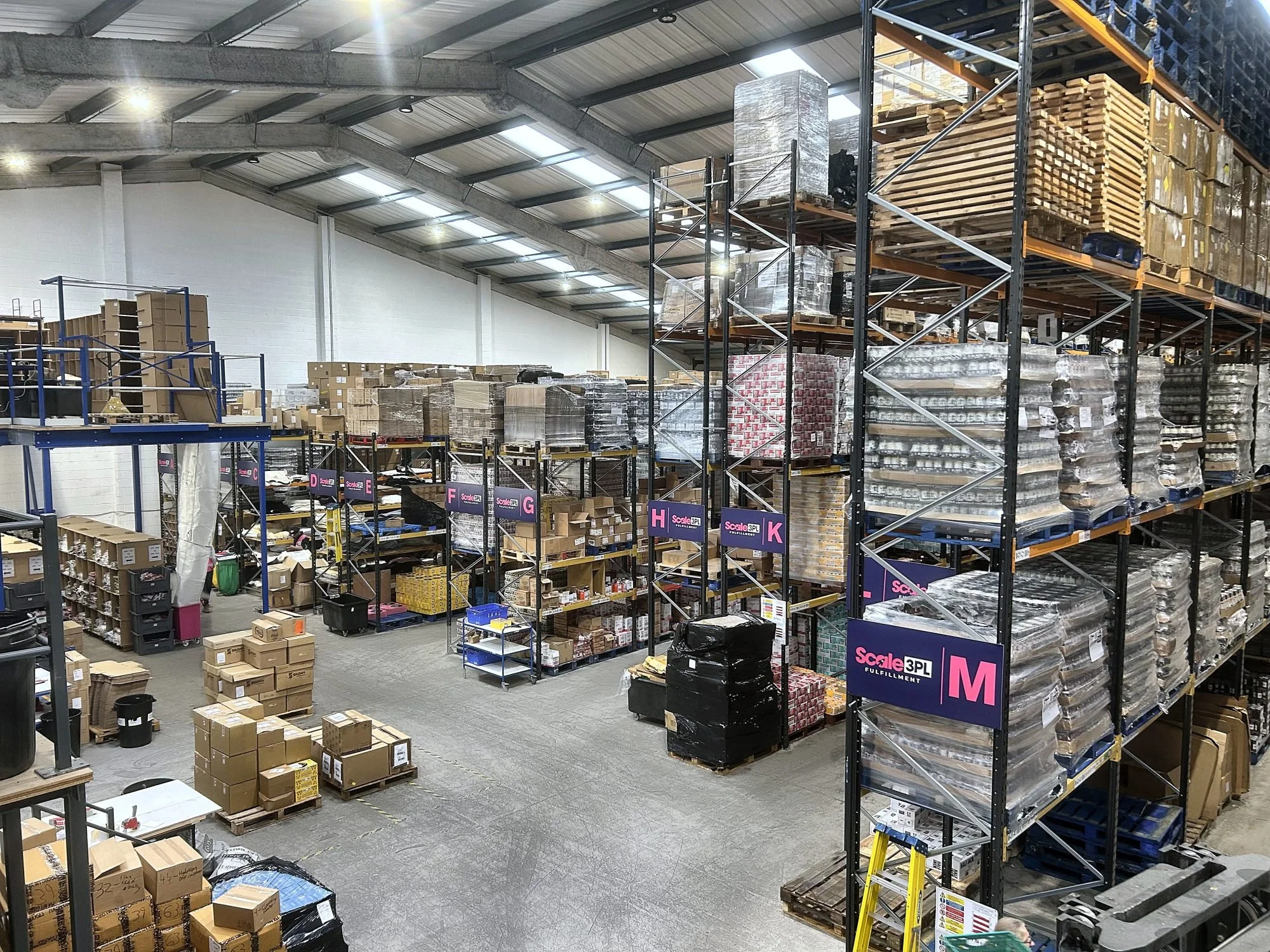 scale3pl-thame-warehouse-overview-web.jpg
