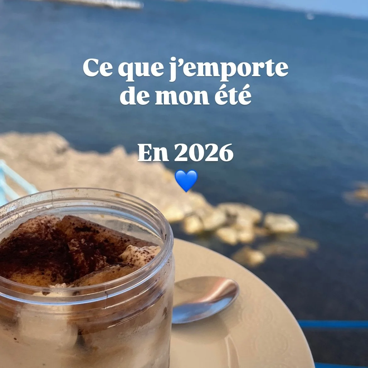 Cette ann&eacute;e, je suis en Ann&eacute;e personnelle 7. Une &eacute;nergie lente, qui porte &agrave; la restructuration, &agrave; revoir ses fondements et qui offre aussi certains cadeaux ( inattendus). Je suis en gratitude pour cet &eacute;t&eacu