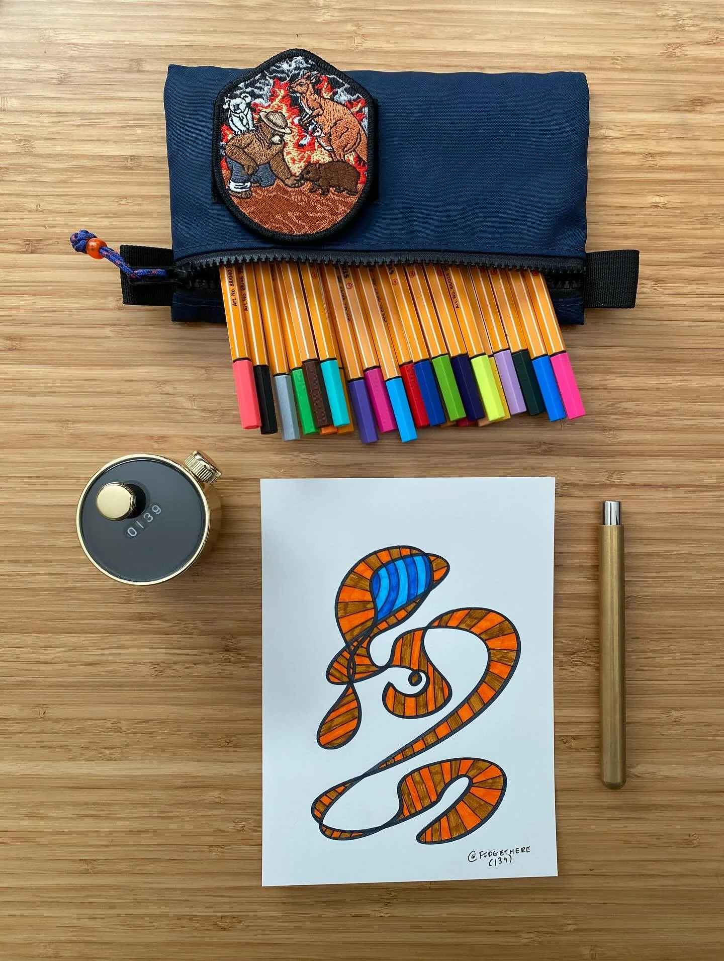 (139)

#artsketches #artistic_discover #fidgethere #flatlay #dailydoodles #ArtDaily #MarkerArt #nudgecounter #goinglight #goodwerksgang #photooftheday #artsy #CreativeVibes