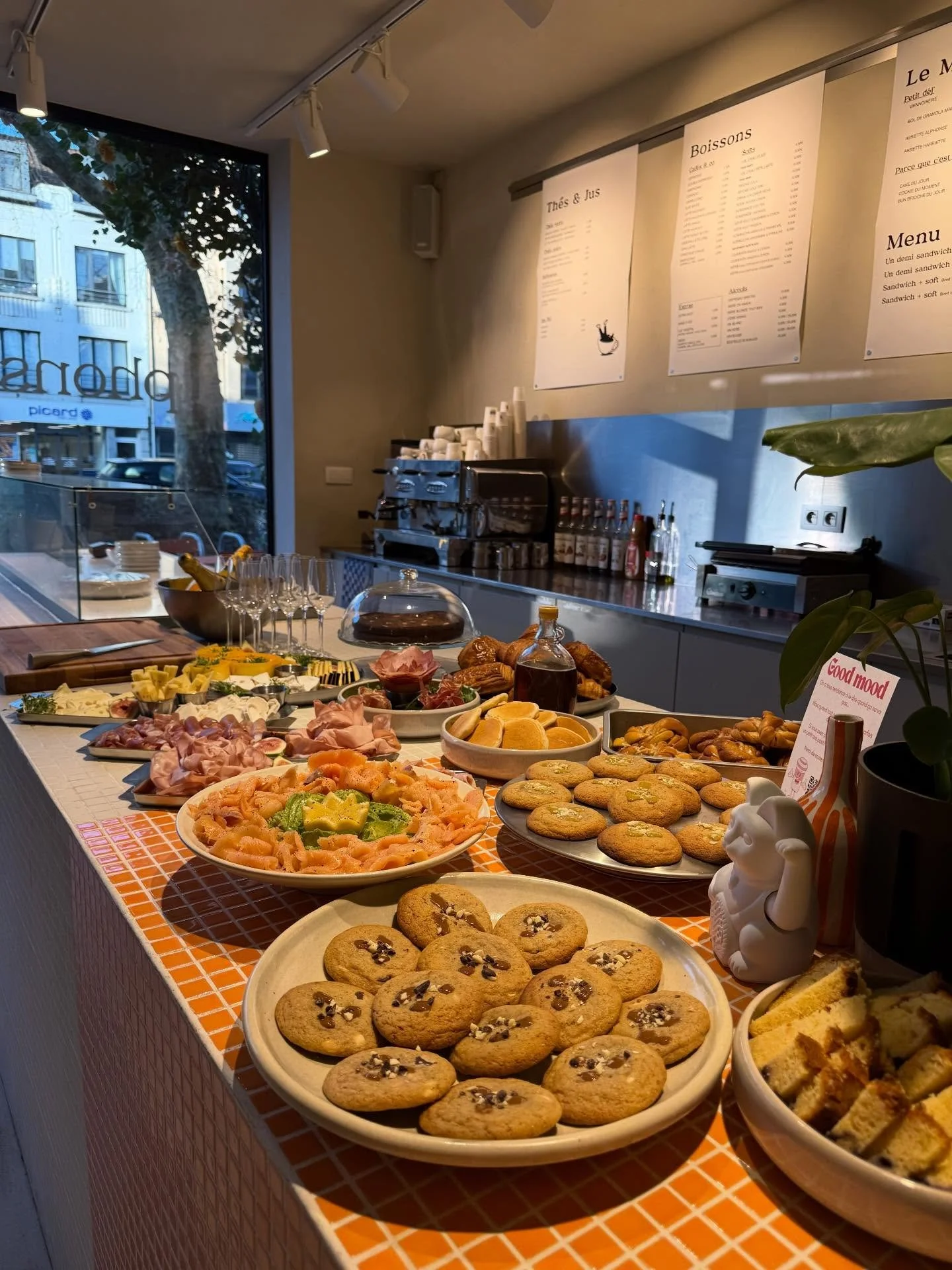 Cette premi&egrave;re &eacute;dition du Brunch du dimanche d&rsquo;Alphonse s&rsquo;est tellement bien pass&eacute;e ! 

Merci du fond du c&oelig;ur pour tous vos commentaires ! Lire vos retours, voir que le brunch vous a plu, que vous avez pass&eacu