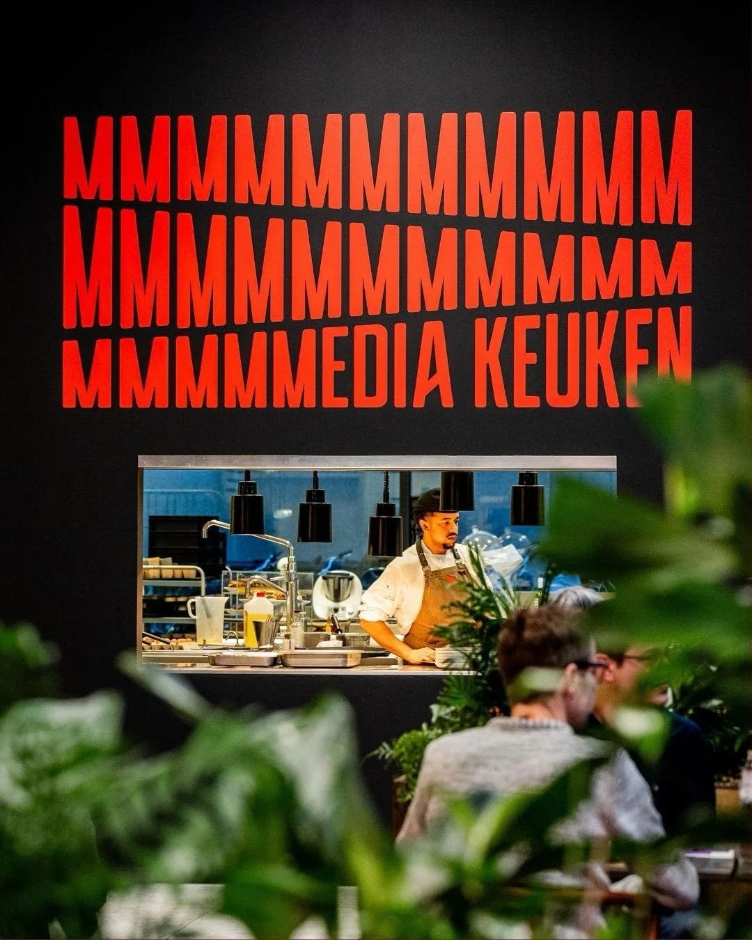 We&rsquo;re back! ✌️ En hoe. Dinsdag en donderdag trapten we af met een heerlijk ontbijt. Dat smaakt naar meer! 
 
Je weet waar je moet zijn. ☕️🥐 Zien we je binnenkort? 
 
#mediacafe #antwerpen #antwerpeats #breakfast