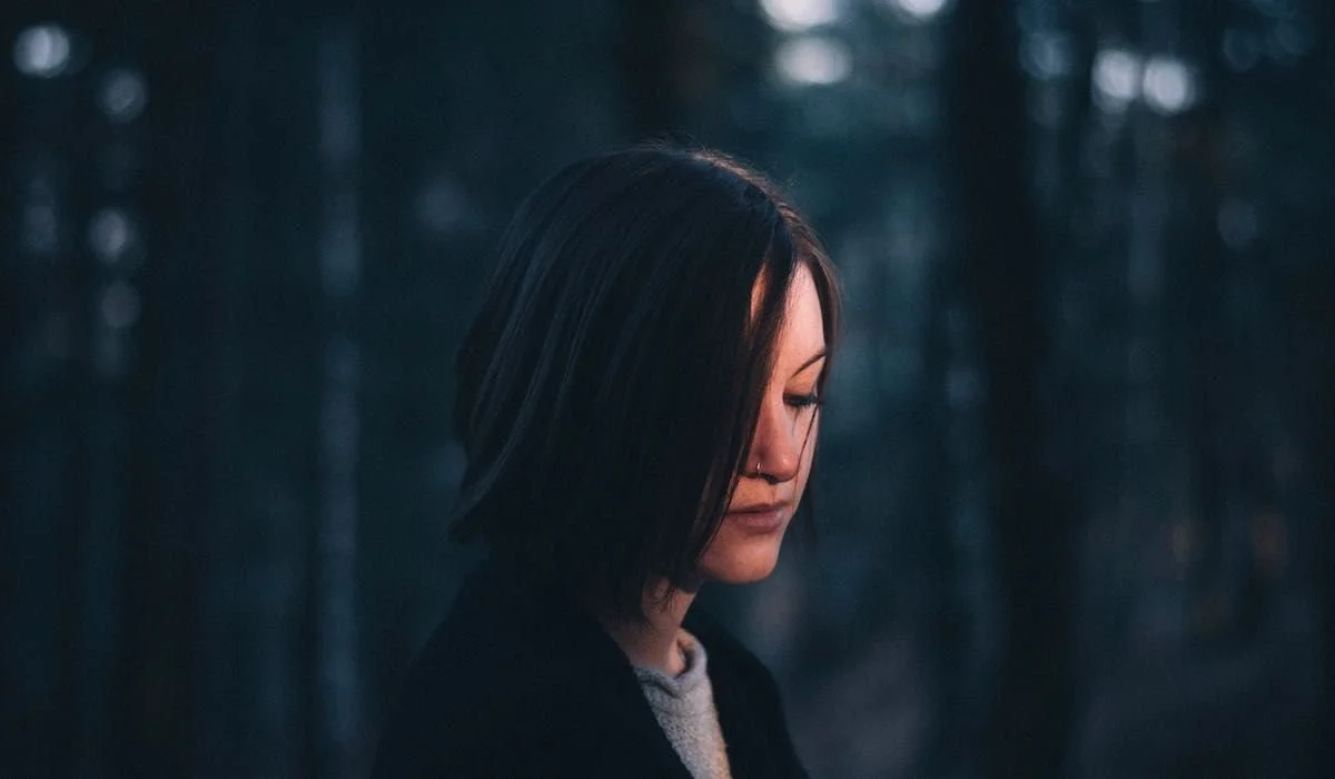 Blessure de la mère : quand tu as dû être “la forte” et que tu t’oublies encore à l’âge adulte