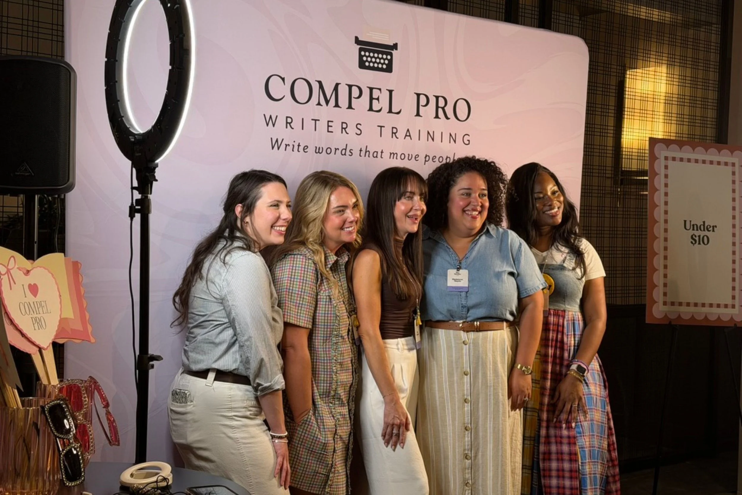 compel-pro-writers-training-group-photo