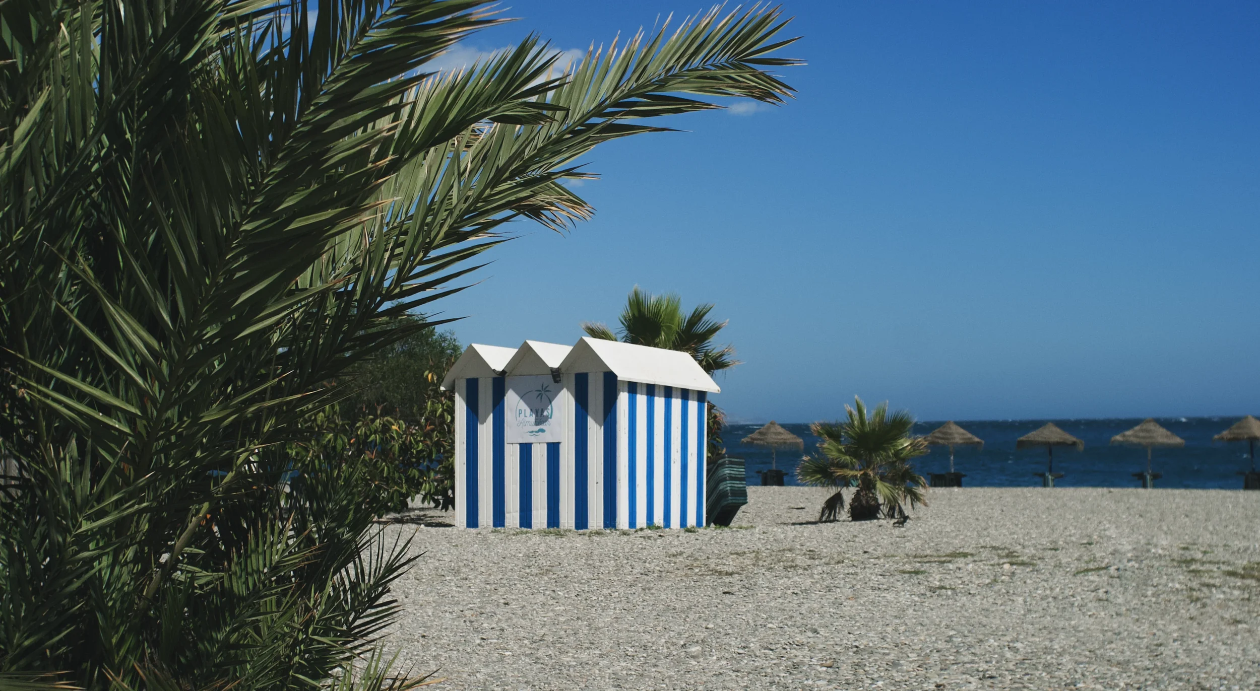 Badehus_strand.webp