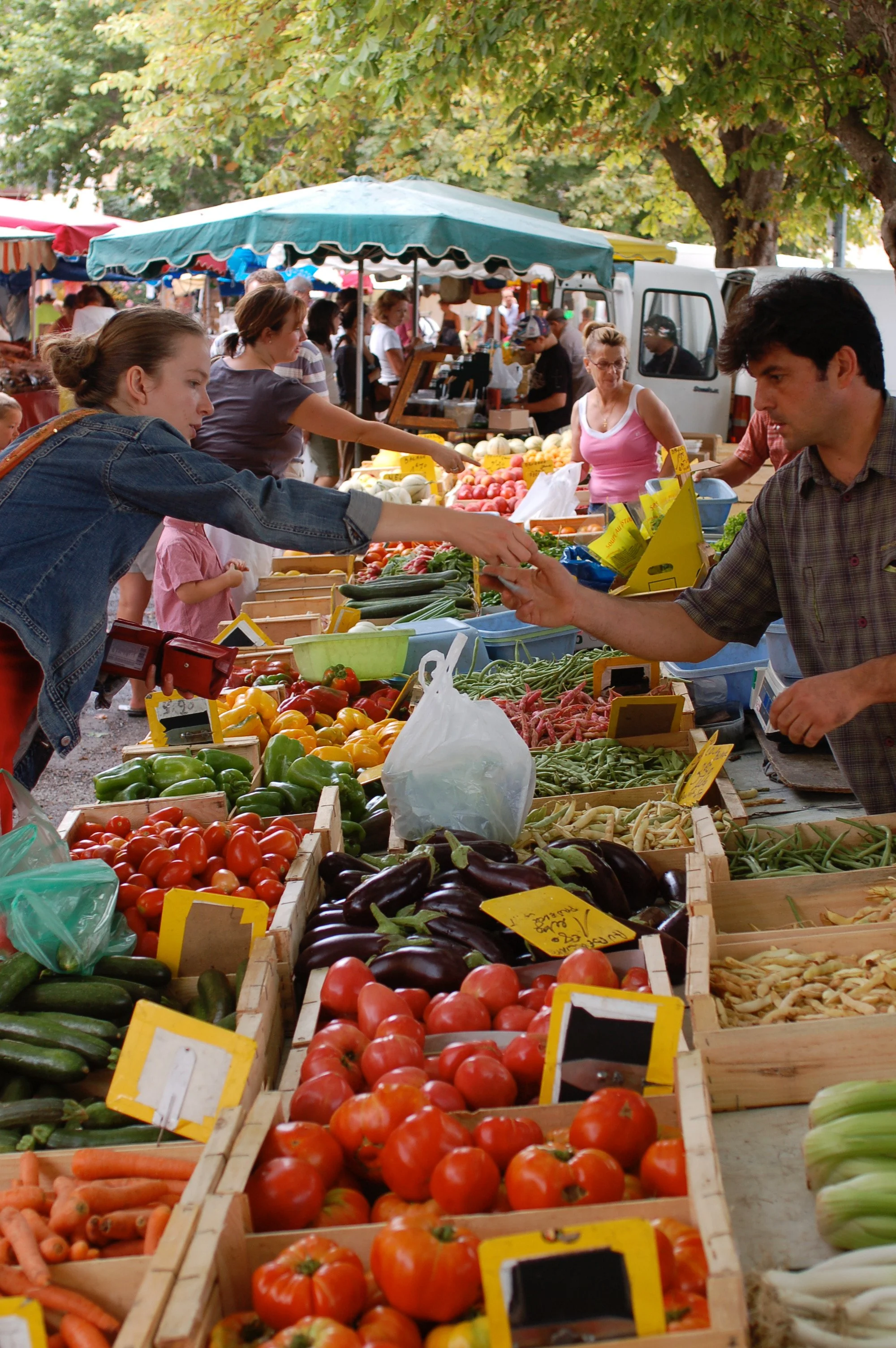 Market vertical (1).jpg