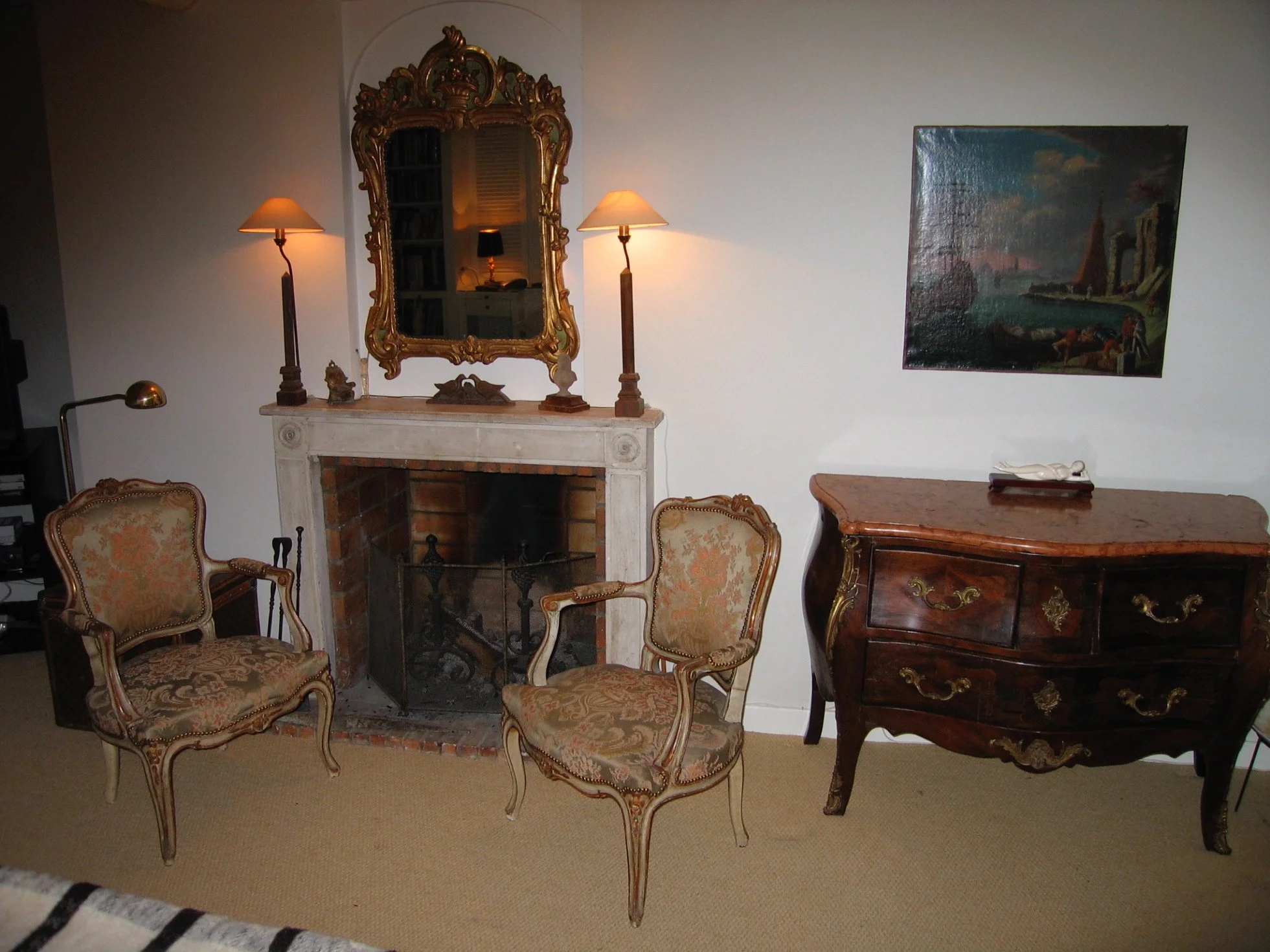 Master br fireplace B.jpg