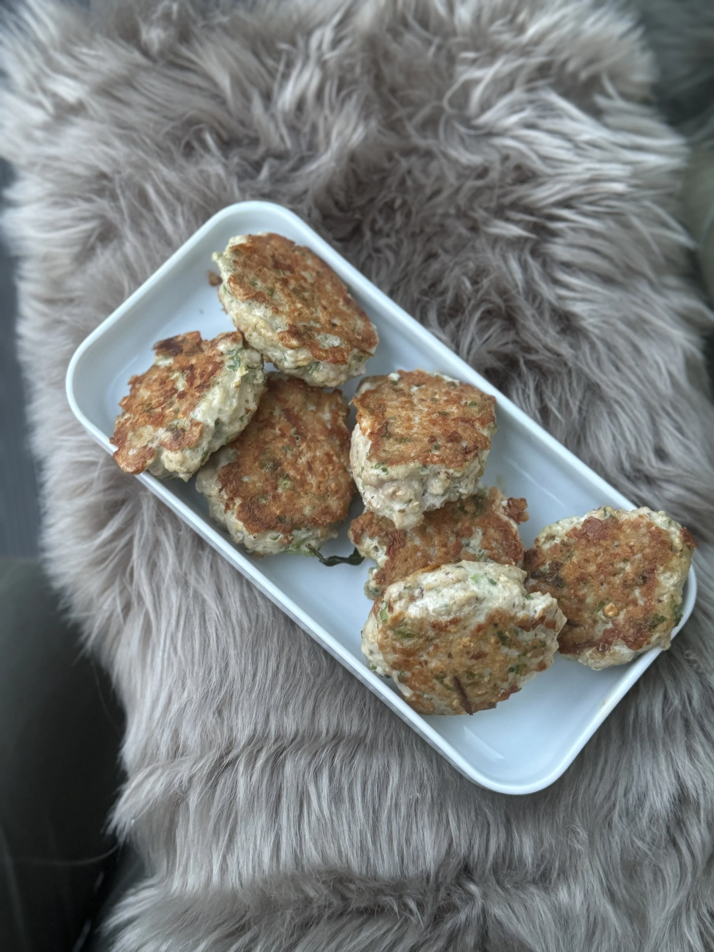 Kyllingefrikadeller