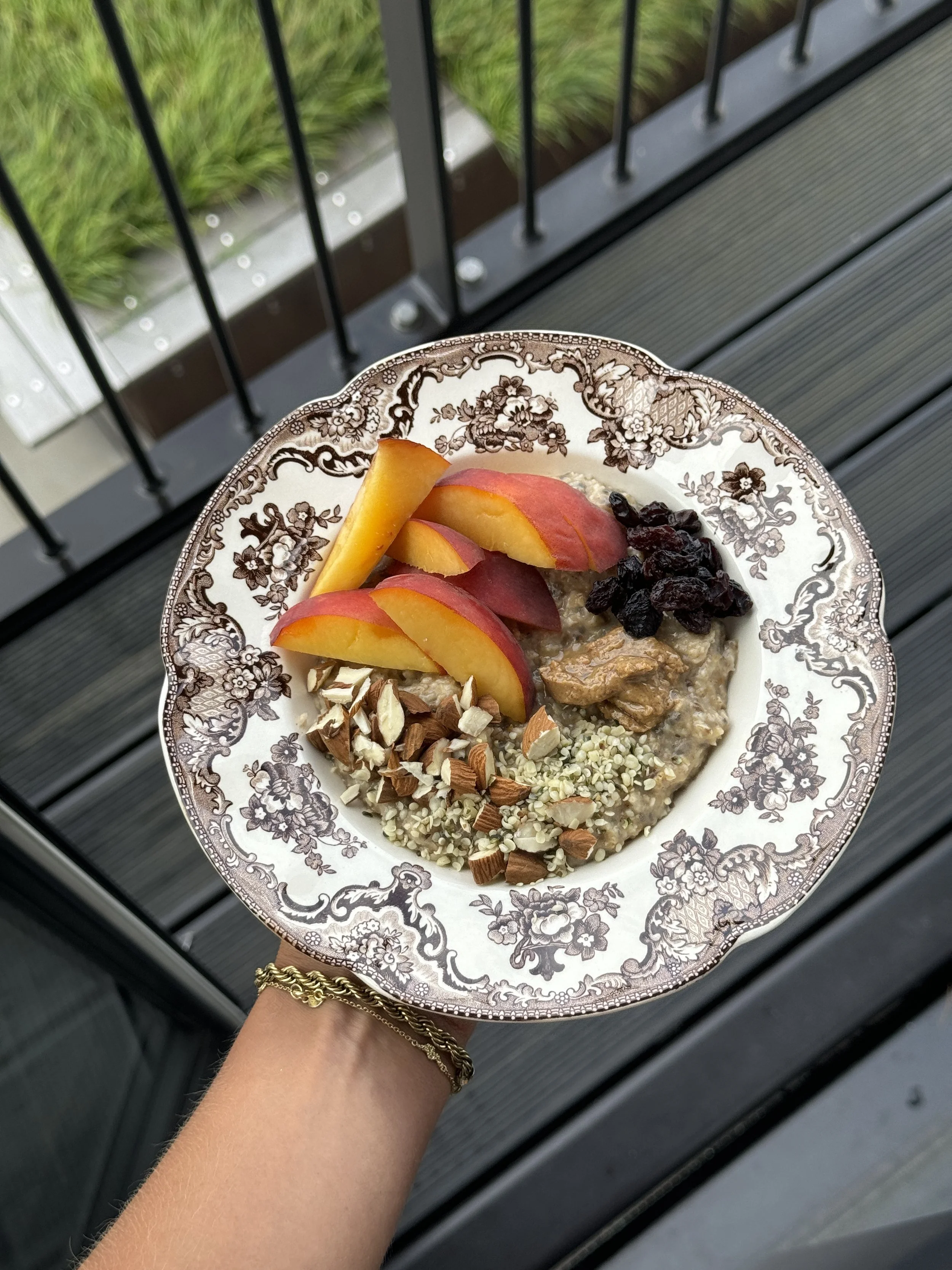 Peach fall oatmeal 