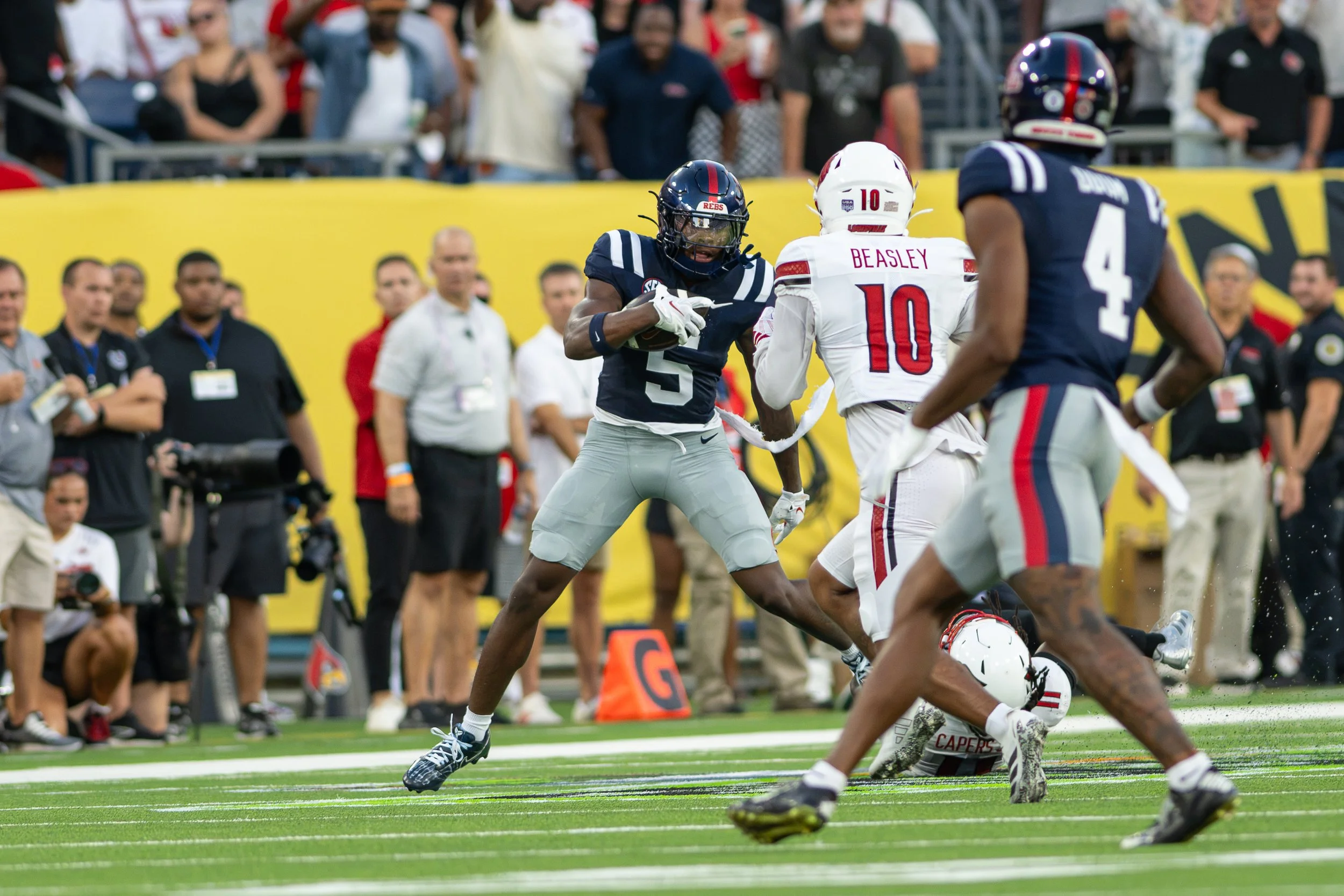 Cardinals vs Rebels 26 (1 of 1)-17.jpg