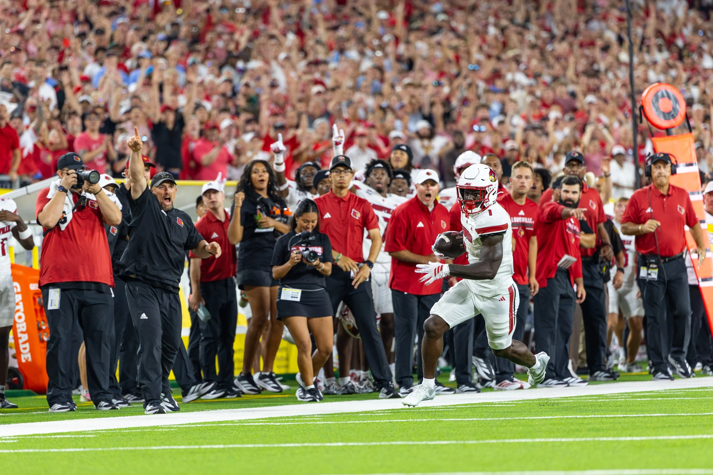 Cardinals vs Rebels 26 2nd Card (1 of 1)-35.jpg