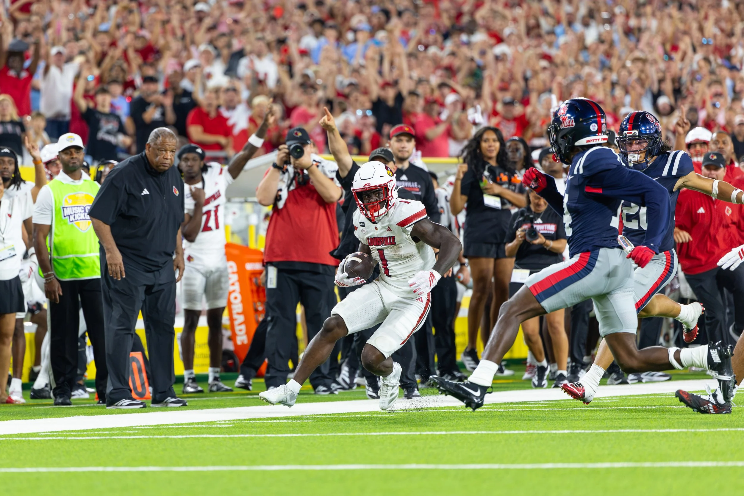 Cardinals vs Rebels 26 2nd Card (1 of 1)-36.jpg