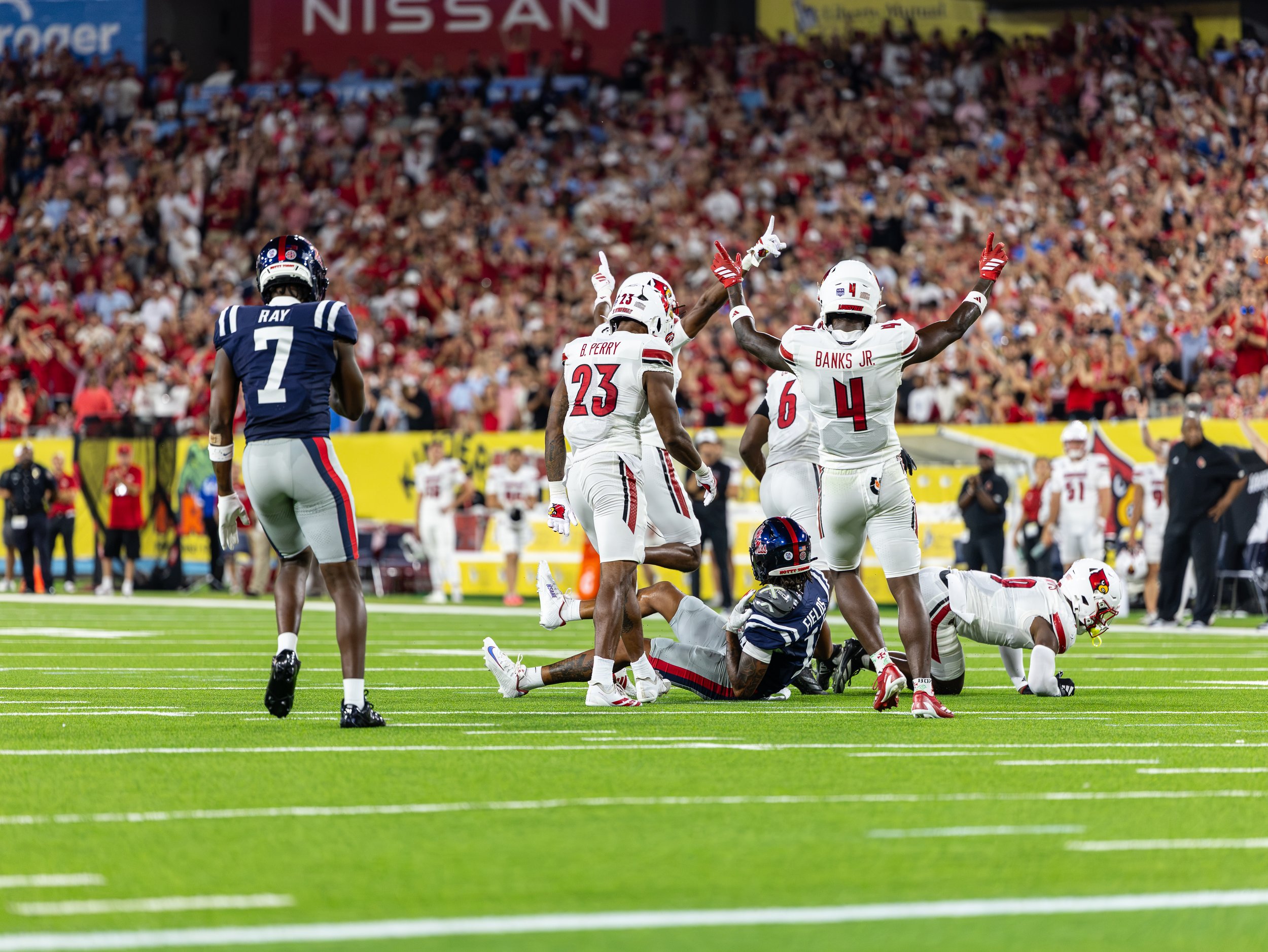 Cardinals vs Rebels 26 2nd Card (1 of 1)-19.jpg