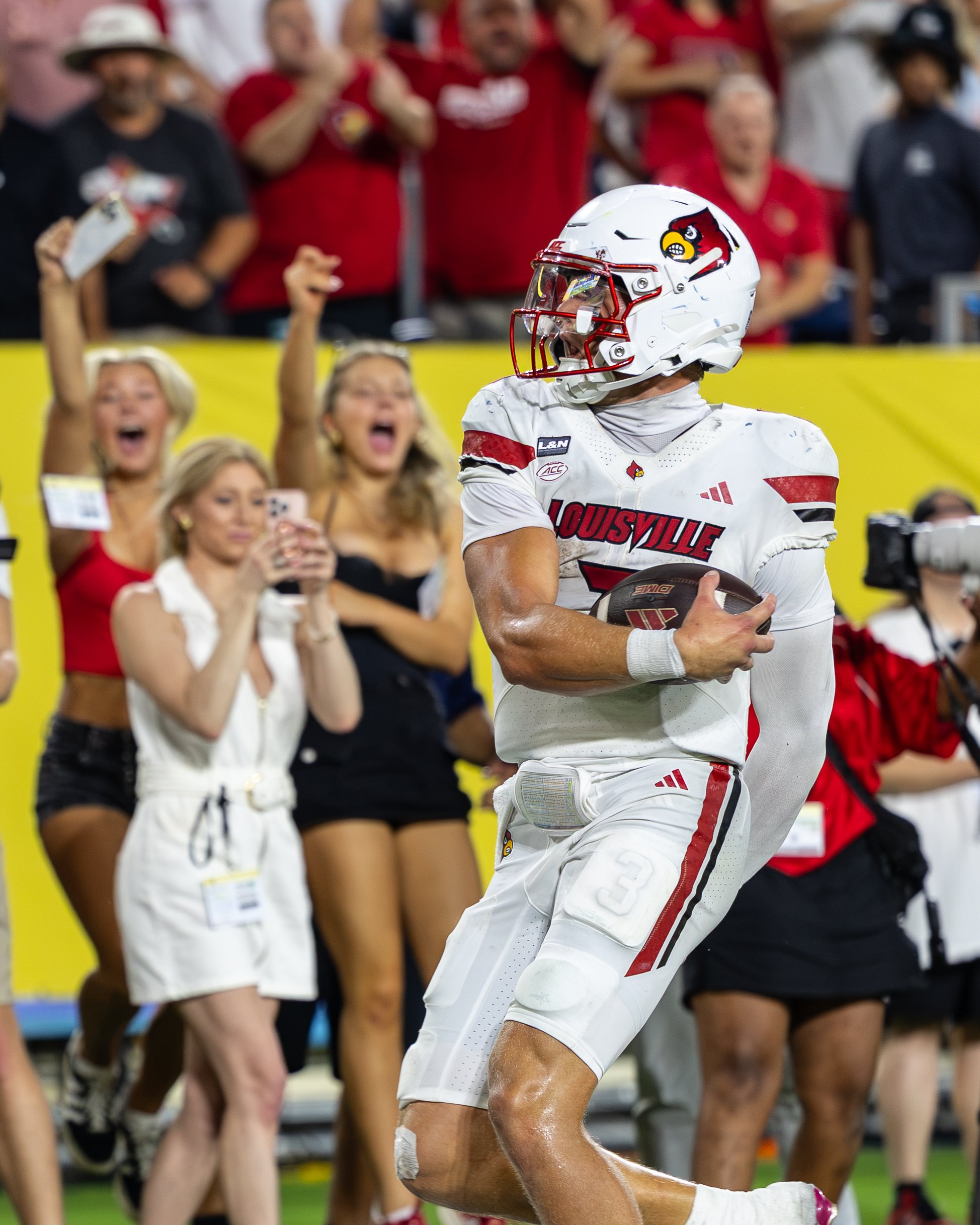 Cardinals vs Rebels 26 2nd Card (1 of 1)-42.jpg