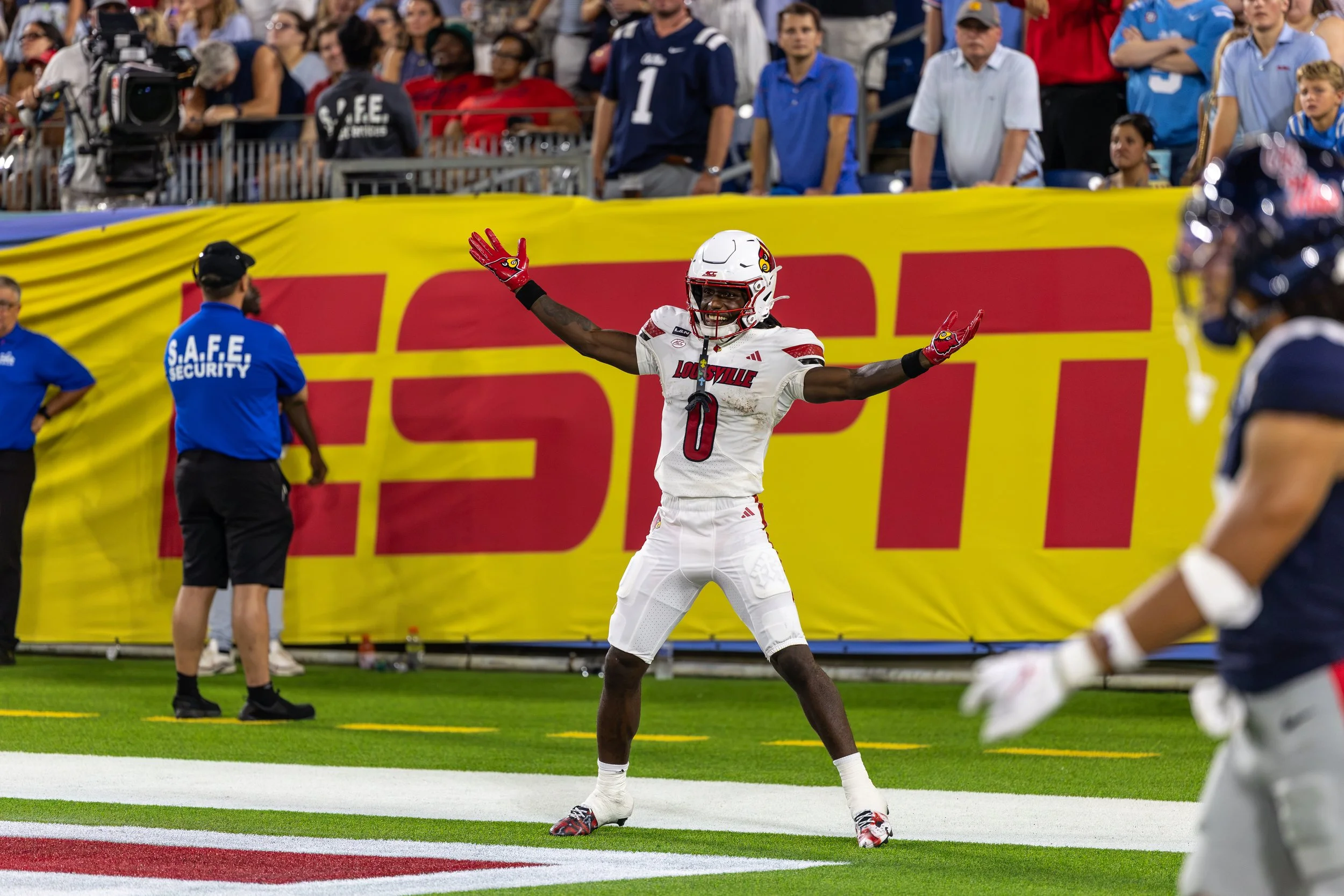 Cardinals vs Rebels 26 2nd Card (1 of 1)-25.jpg