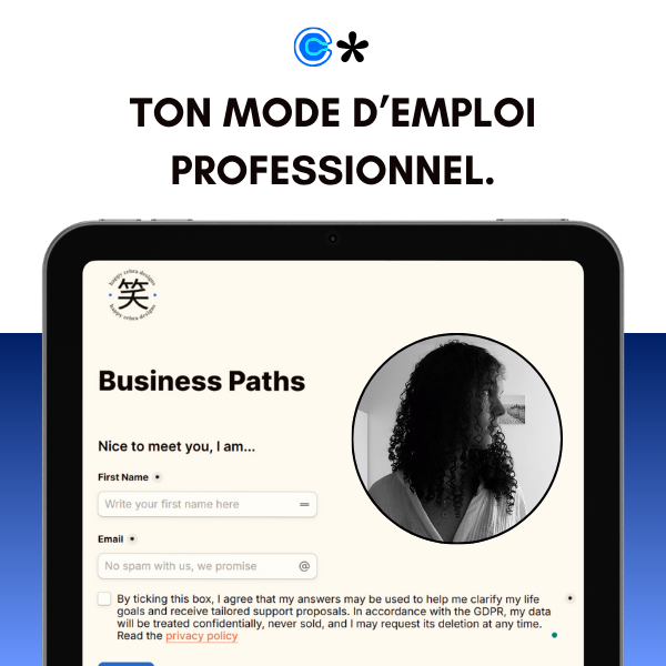 Une capture d'écran d'une application ou site web de développement professionnel affichant un formulaire avec un portrait de femme noir en profil et un message en anglais, avec un fond blanc et bleu.