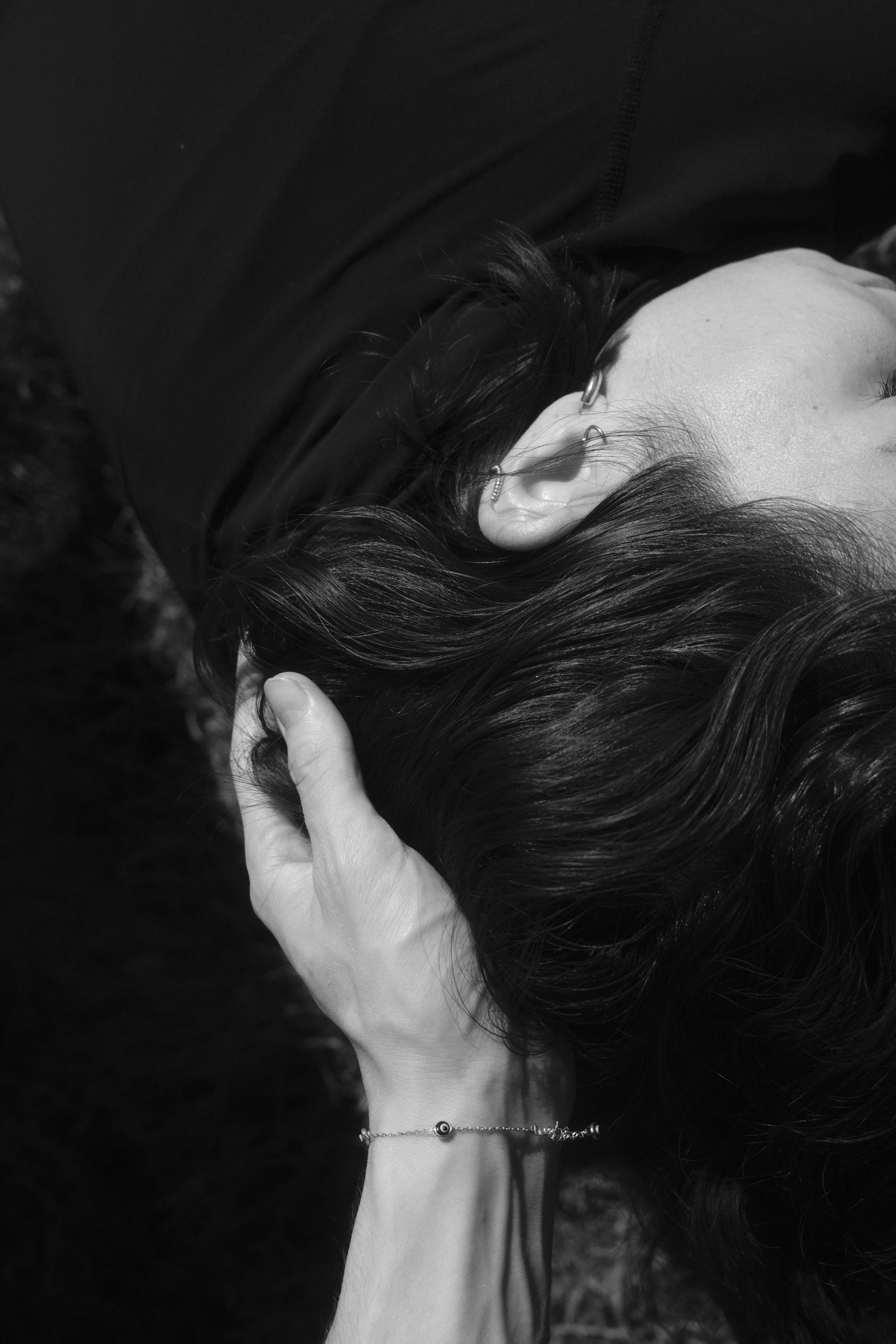 BLACK & WHITE _ TATE _dsf2325.jpg