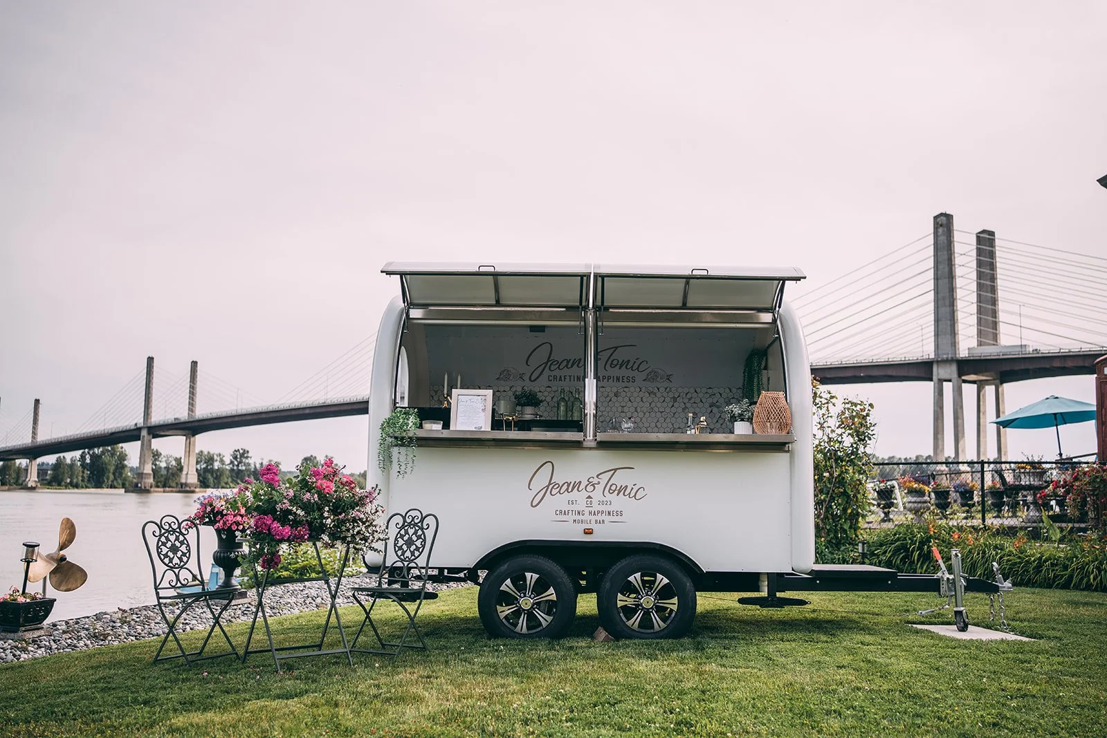 fully equipped mobile bar with everything you need for a party