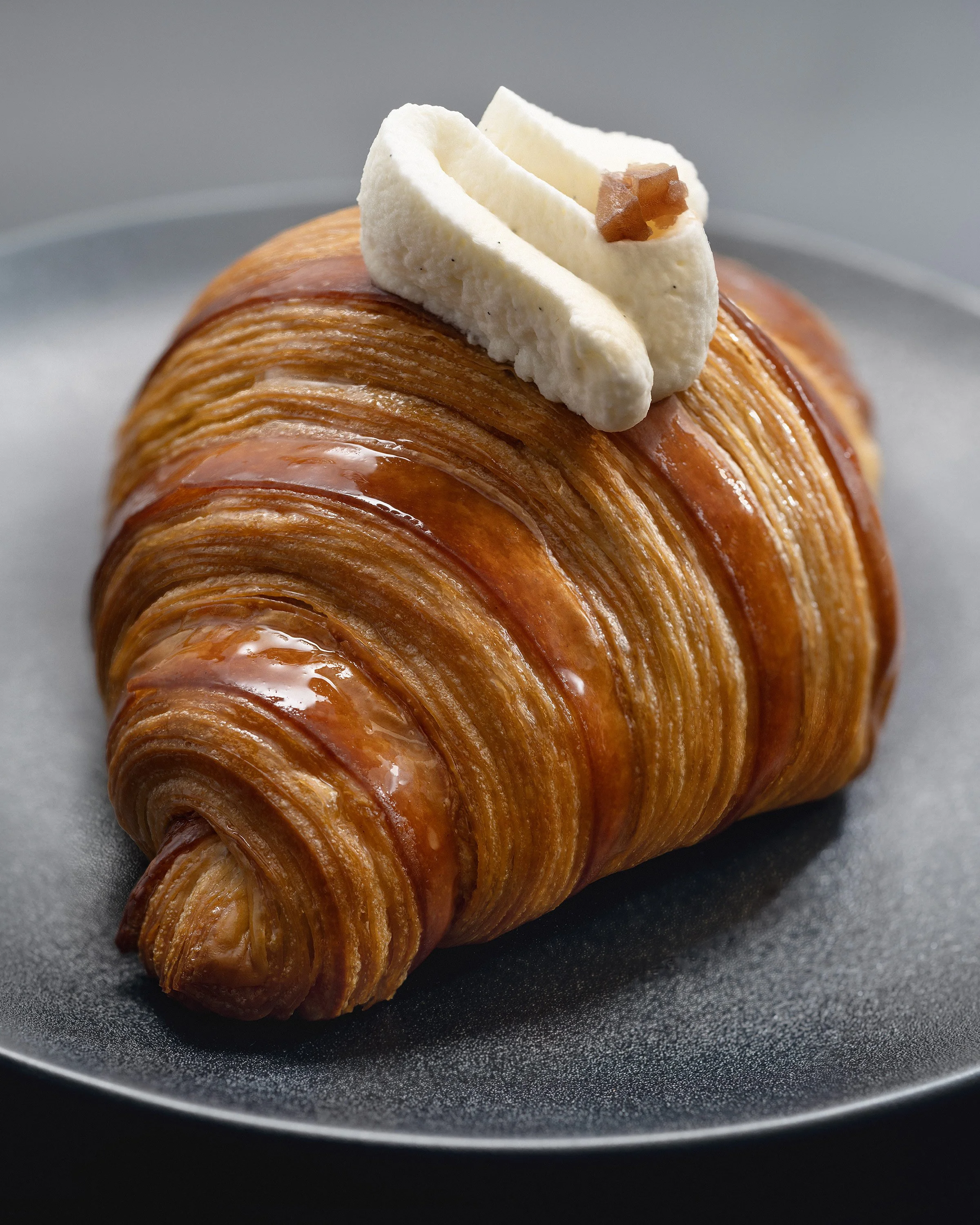 Latelier Chestnut Croissant