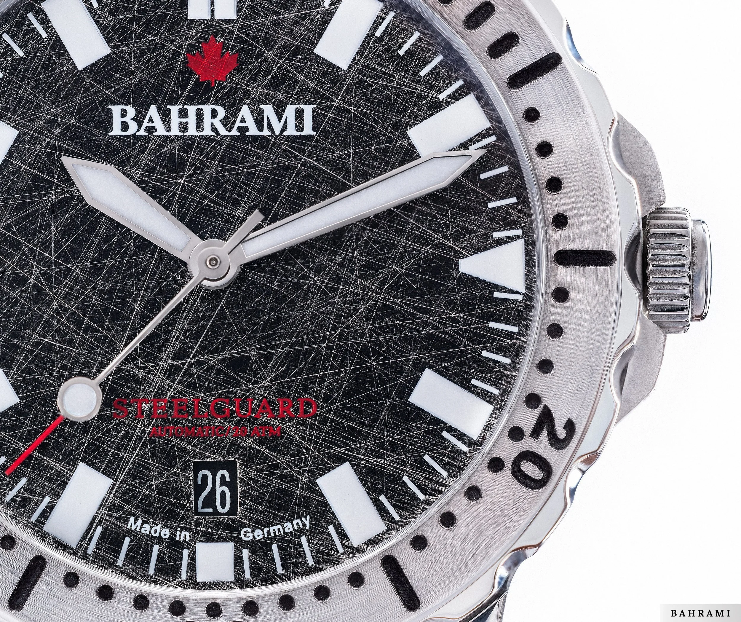DSCF_56420_Bahrami_Scuba_dtl_3000-65-logo.jpg