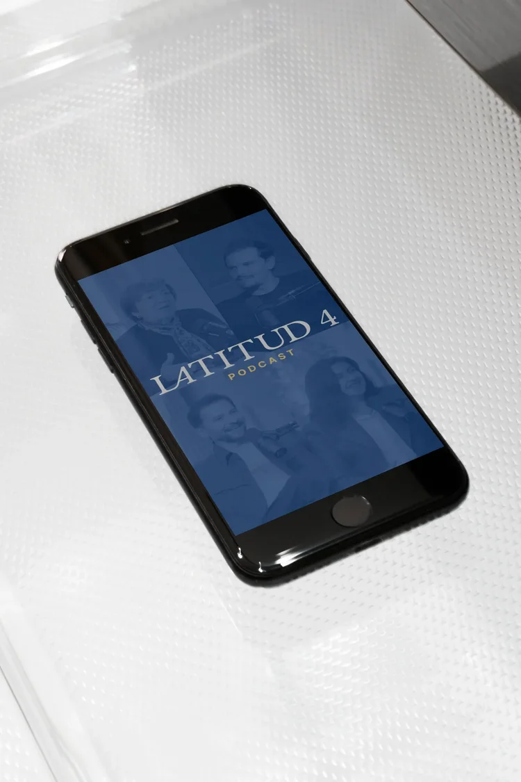 Latitud 4