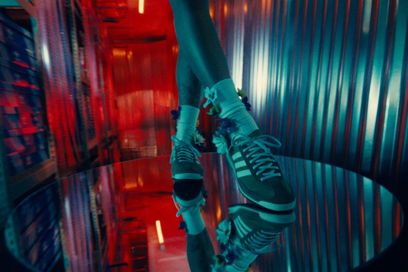 Sequence 01.00_00_25_15.Still038.jpeg