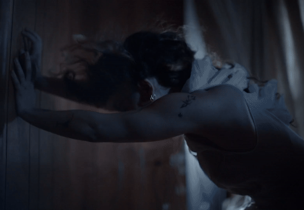 bunny3-ezgif.com-video-to-gif-converter (1).gif