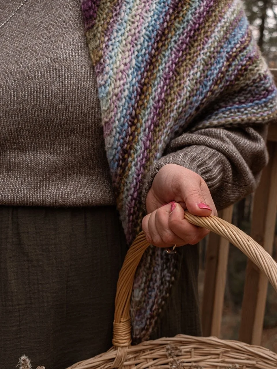 Looking to knit something quick, simple, and just in time for spring?

The Spring Buds shawl is a top down triangle, in bulky weight yarn, with a kiss of texture in the stitches. It&rsquo;s easy to memorize and the yarn is affordable.

Yarn: @estelle