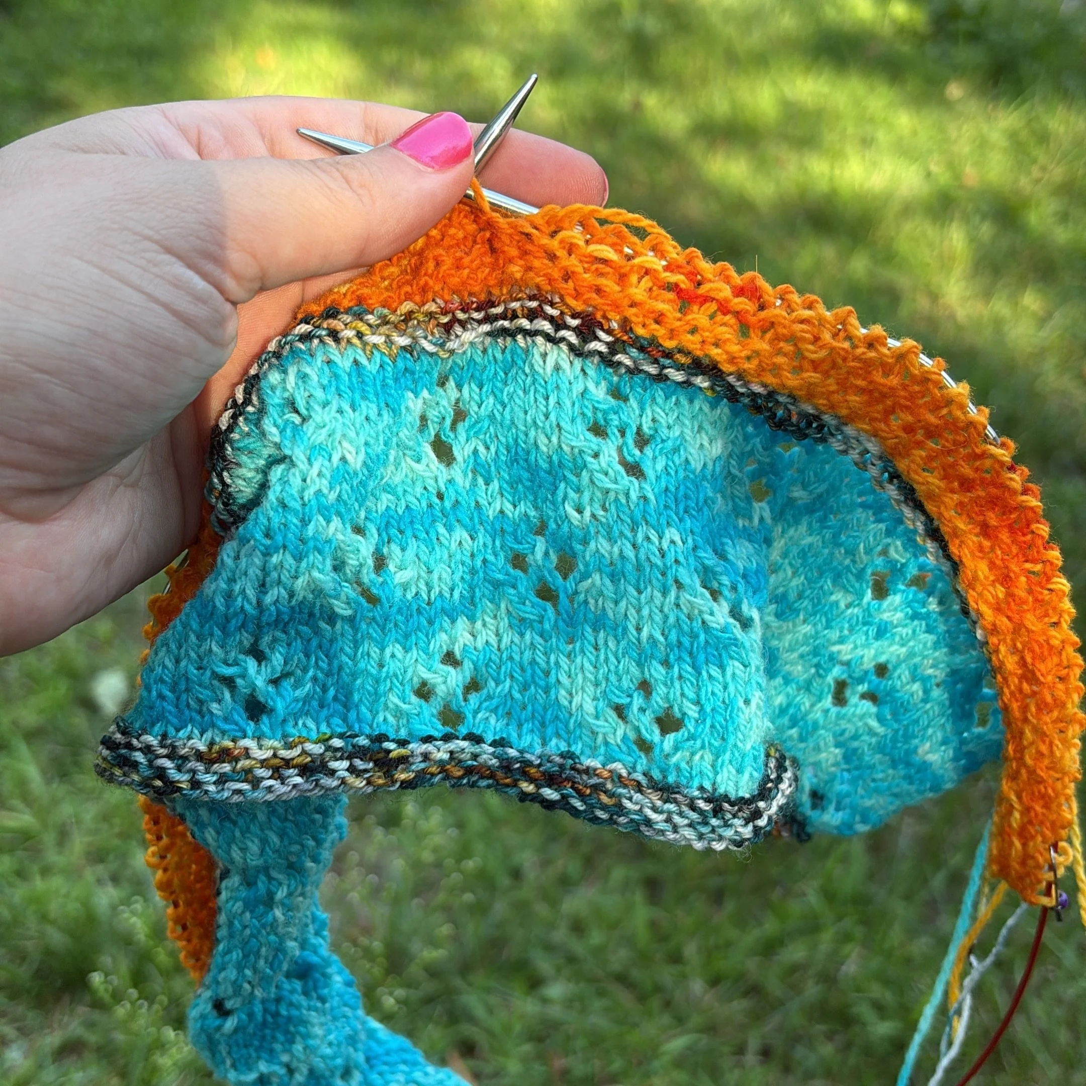 The afternoon sunlight on my stitches. #avonleaknits #knitting #knitweardesigner