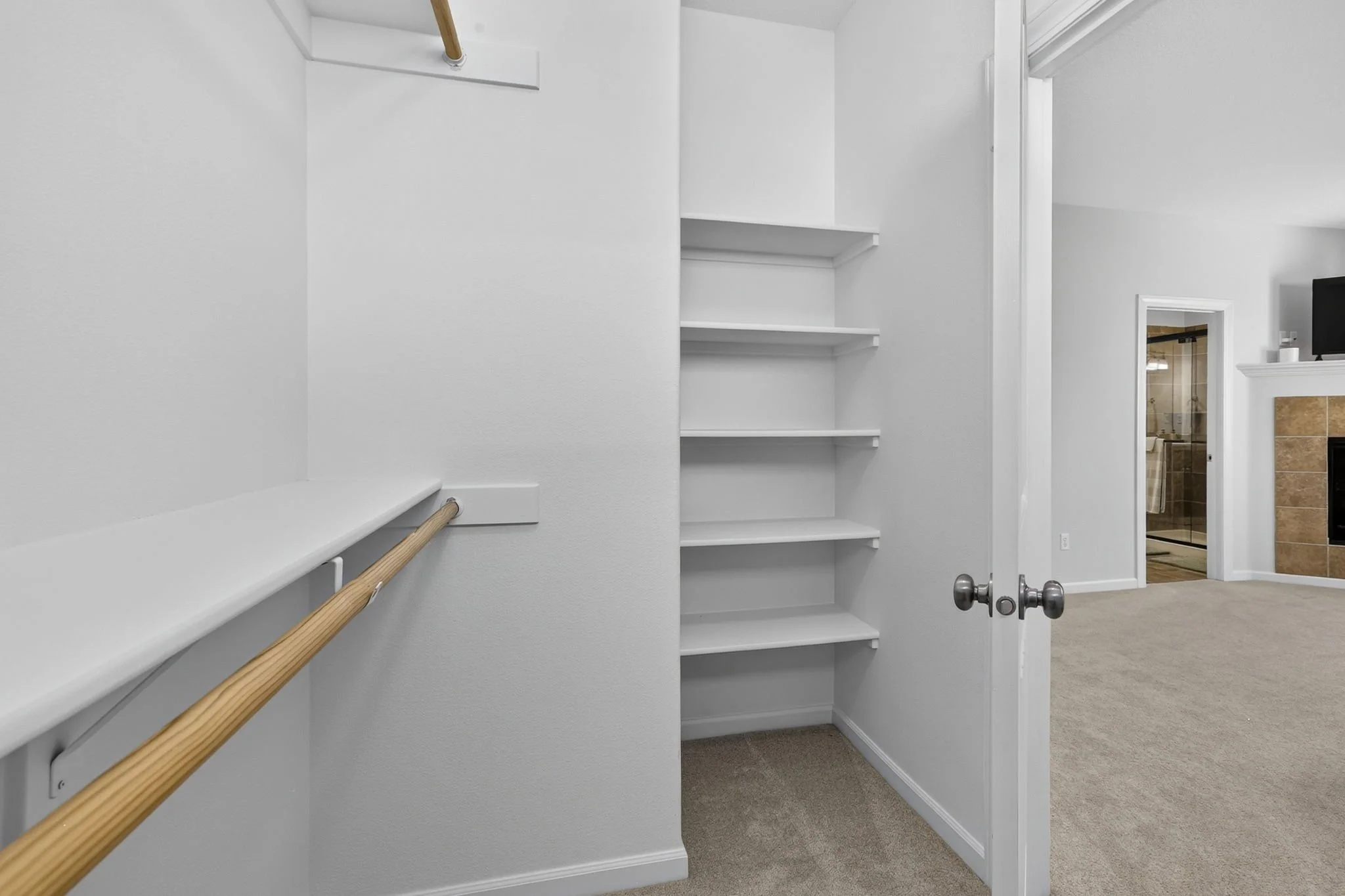 11368 NW Pumpkin Ct - Primary Closet Shoe Storage