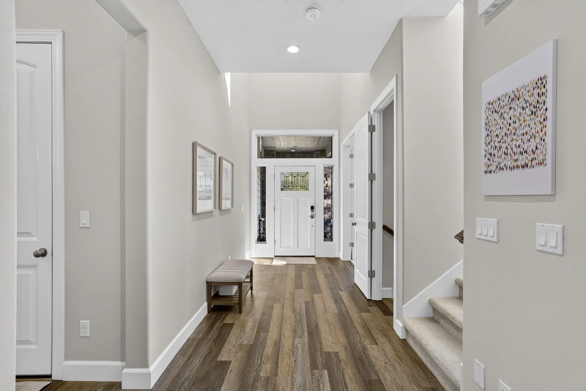 11368 NW Pumpkin Ct - Entry Way and Staircases