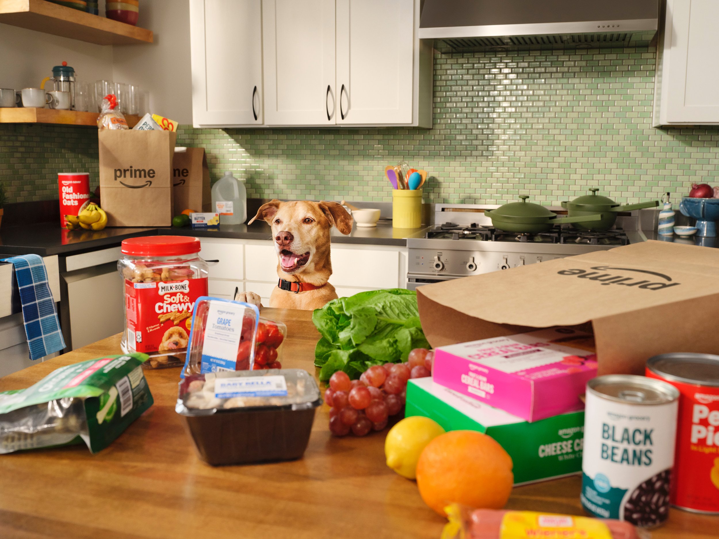 2025_AMZ-Fresh_Oct_EVGN-BrandRefresh_Photo-08_GroceryBag_DiningTable_0066-final.jpg